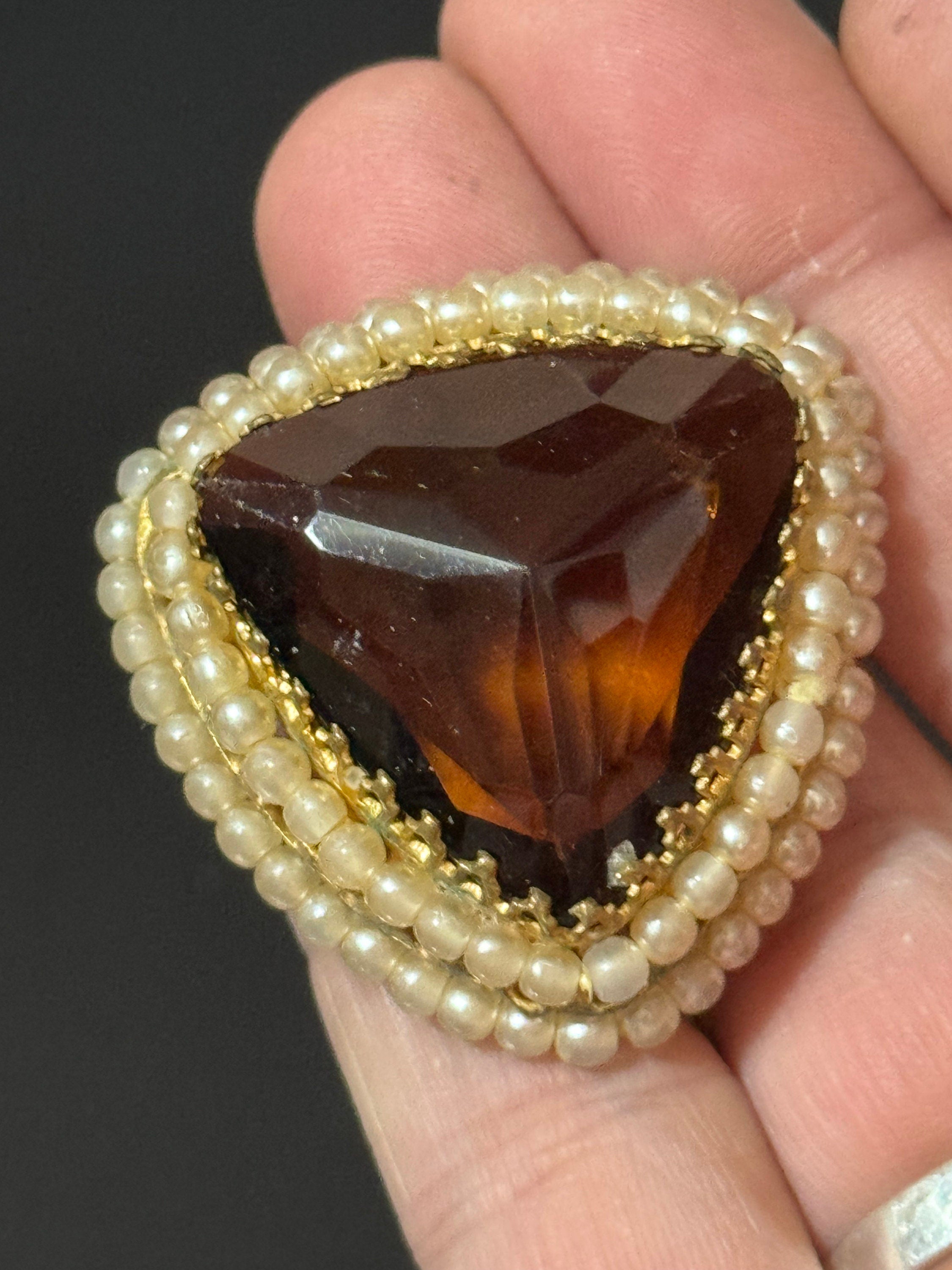 vintage gold tone triangle brown cognac glass brooch with faux seed pearls