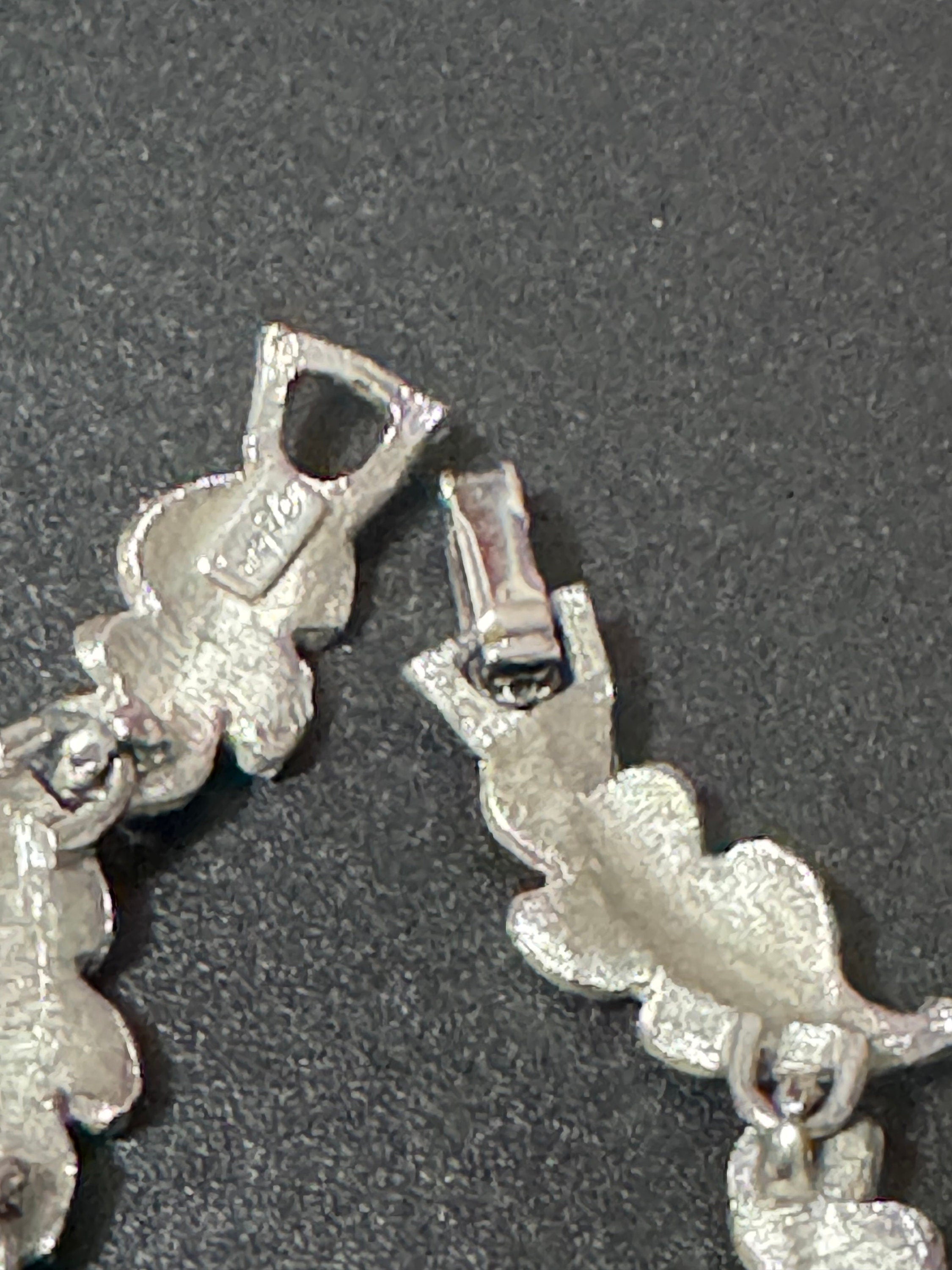 Signed Judy Lee vintage Silver tone leaf bracelet panel link mid century
