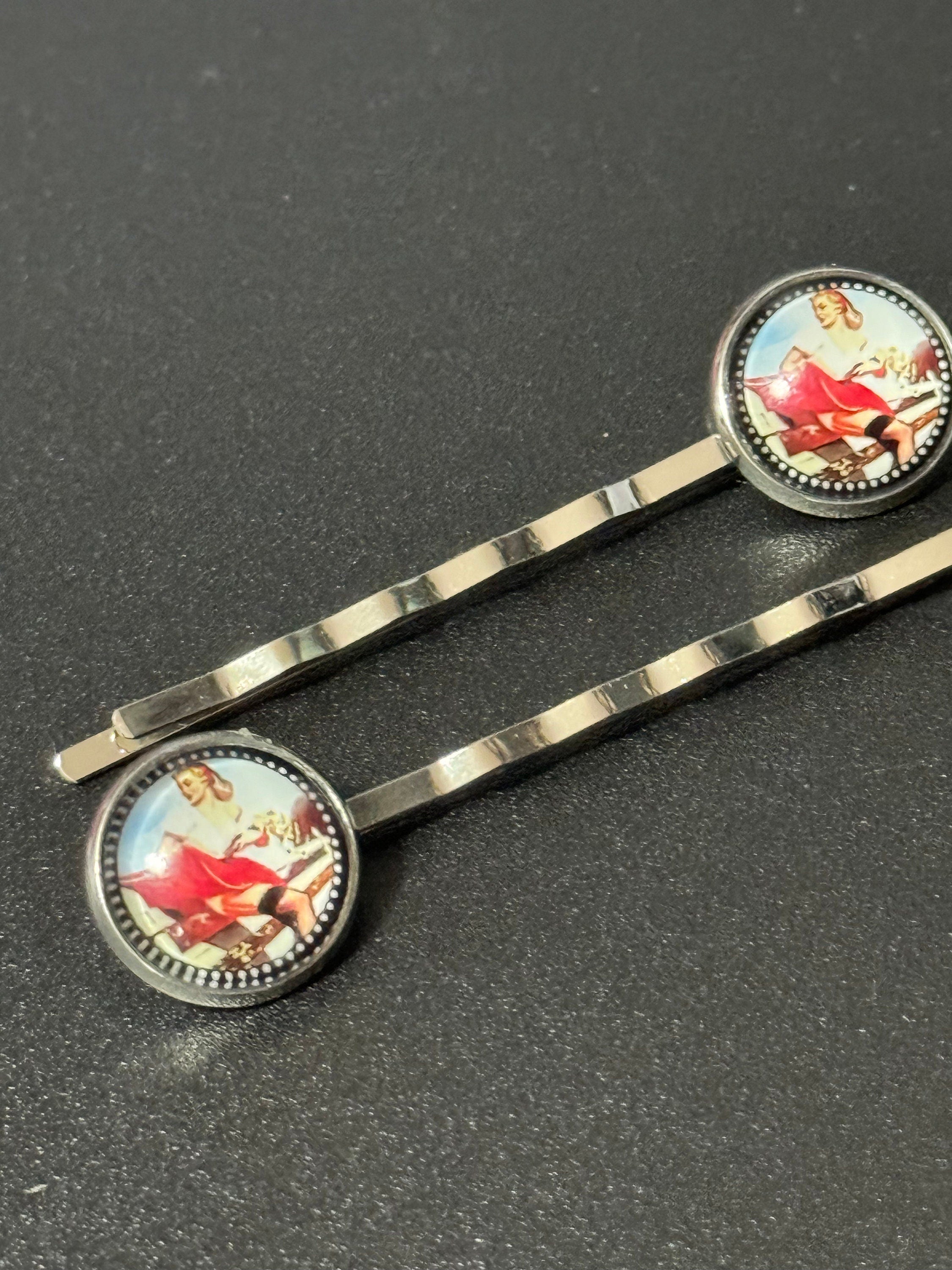 pin up girl model wavy hair slides, Vintage Hollywood glamour style, silver tone clips with glass cabochons, red