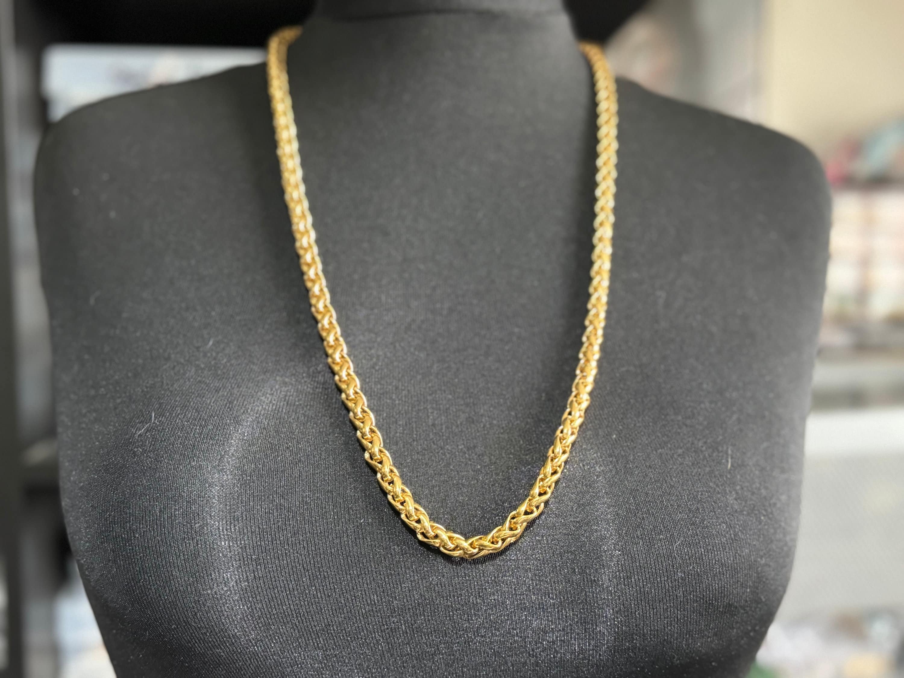36 inch 92cm Retro 1980s thick wheat link gold tone long layering chain 8mm