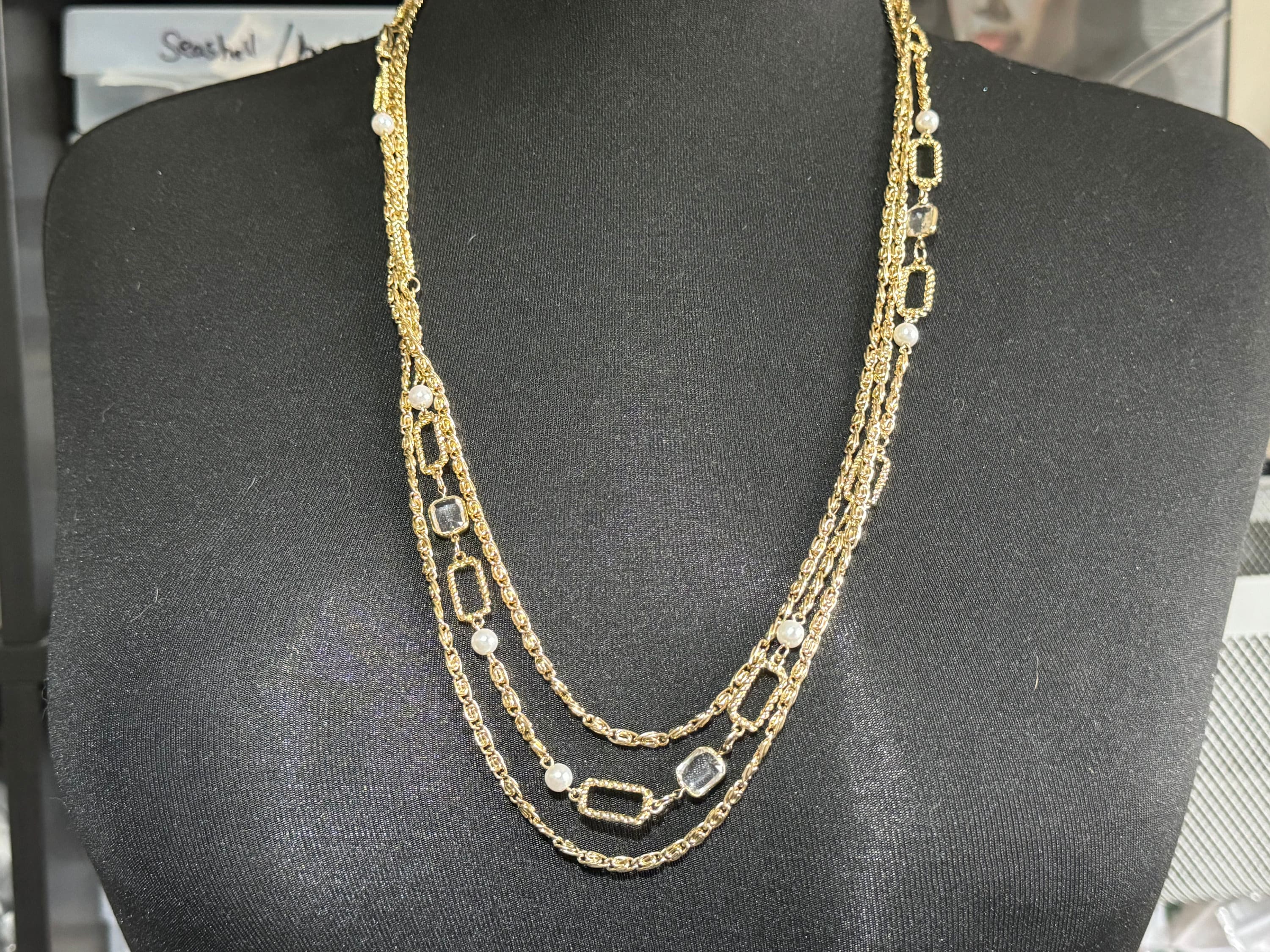 vintage 1970s Rivière octagonal bezel set clear glass Crystal gold tone multi strand 3 row chain necklace