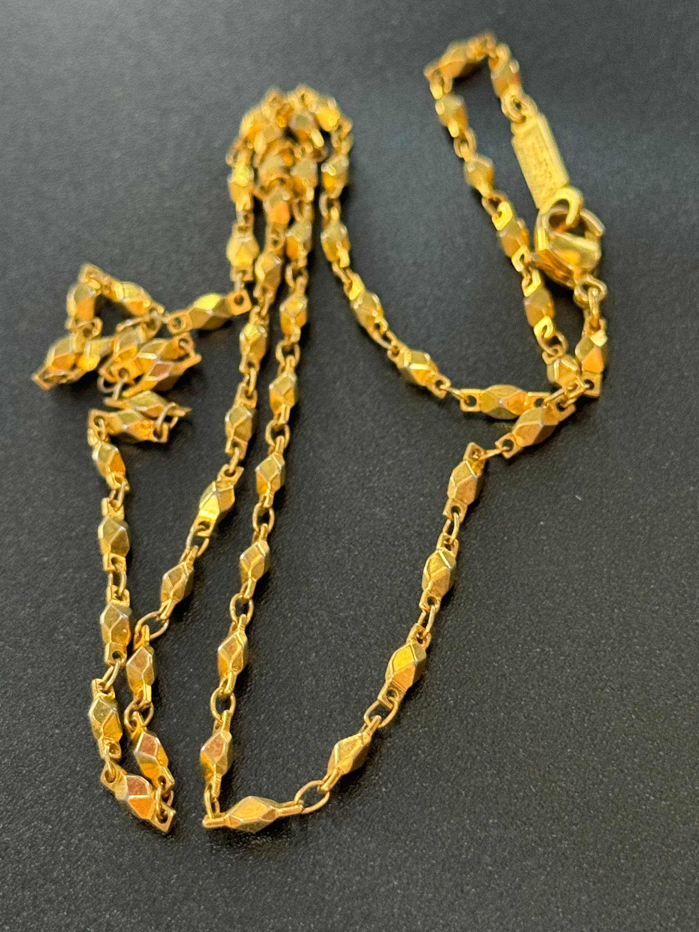 Signed Napier 60cm Vintage gold fancy link chain necklace