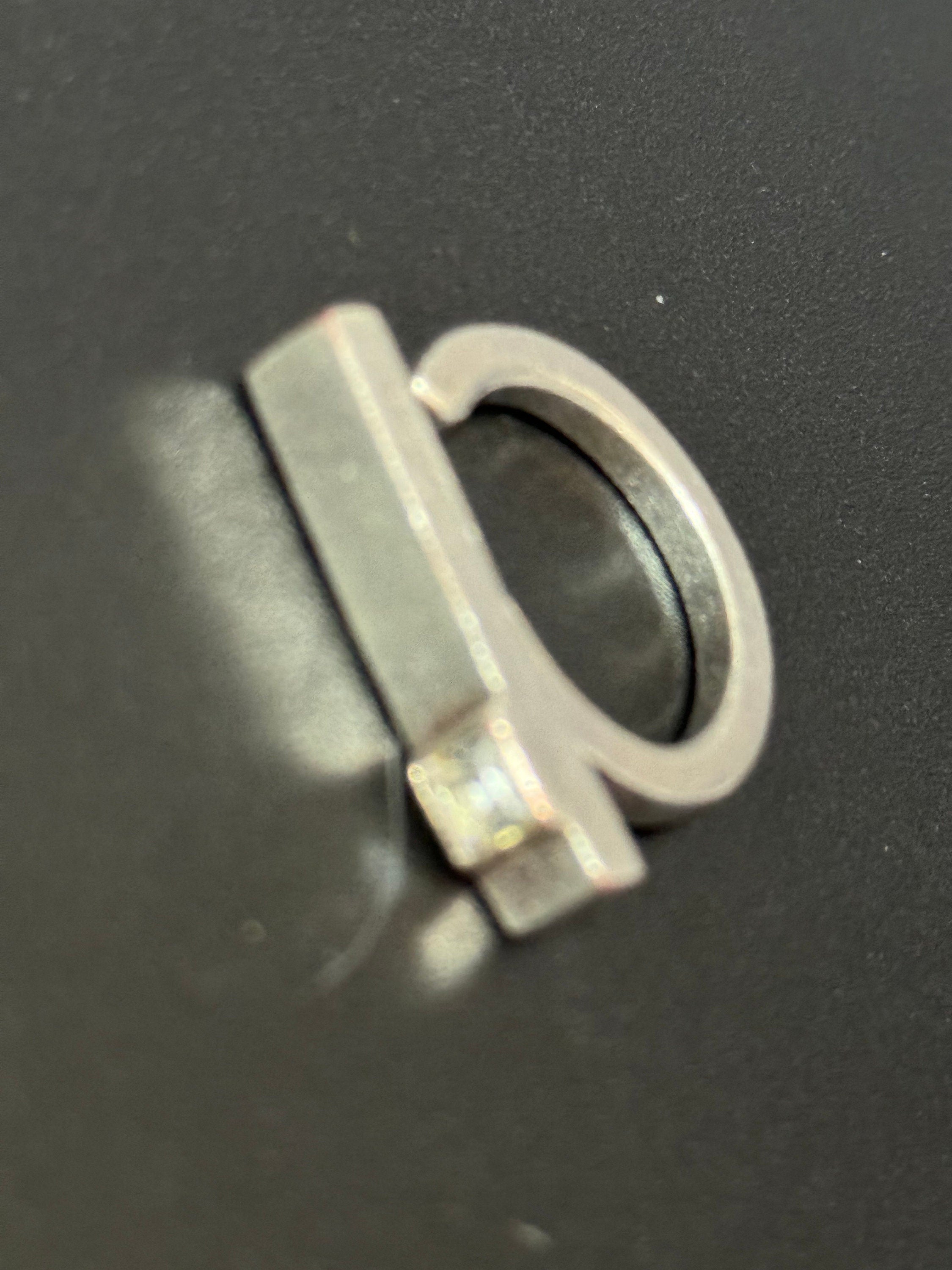Signed SIDNEY CARRON Paris modernist diamanté ring French designer silver tone size N