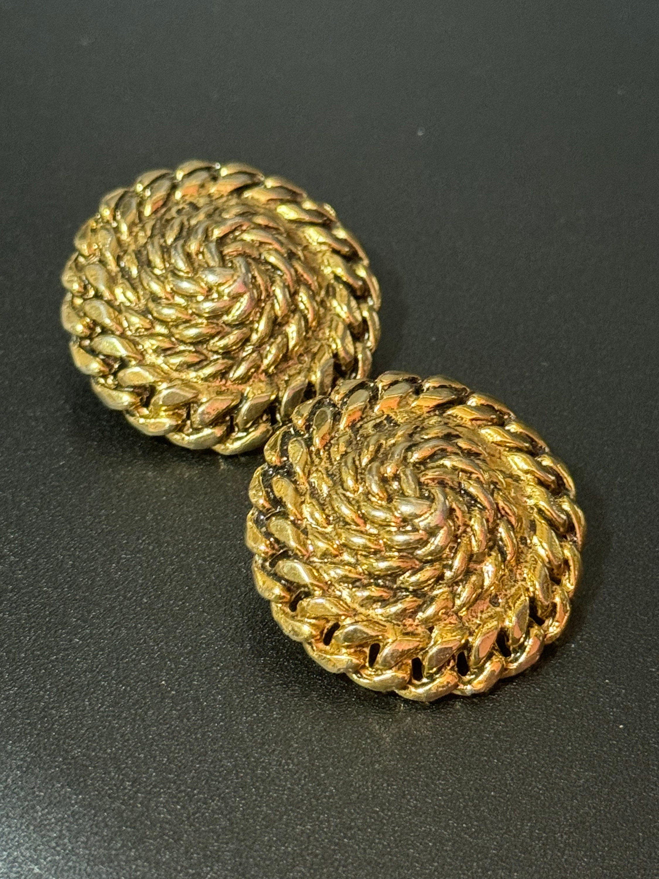 oversized rope twist domed round clip on earrings