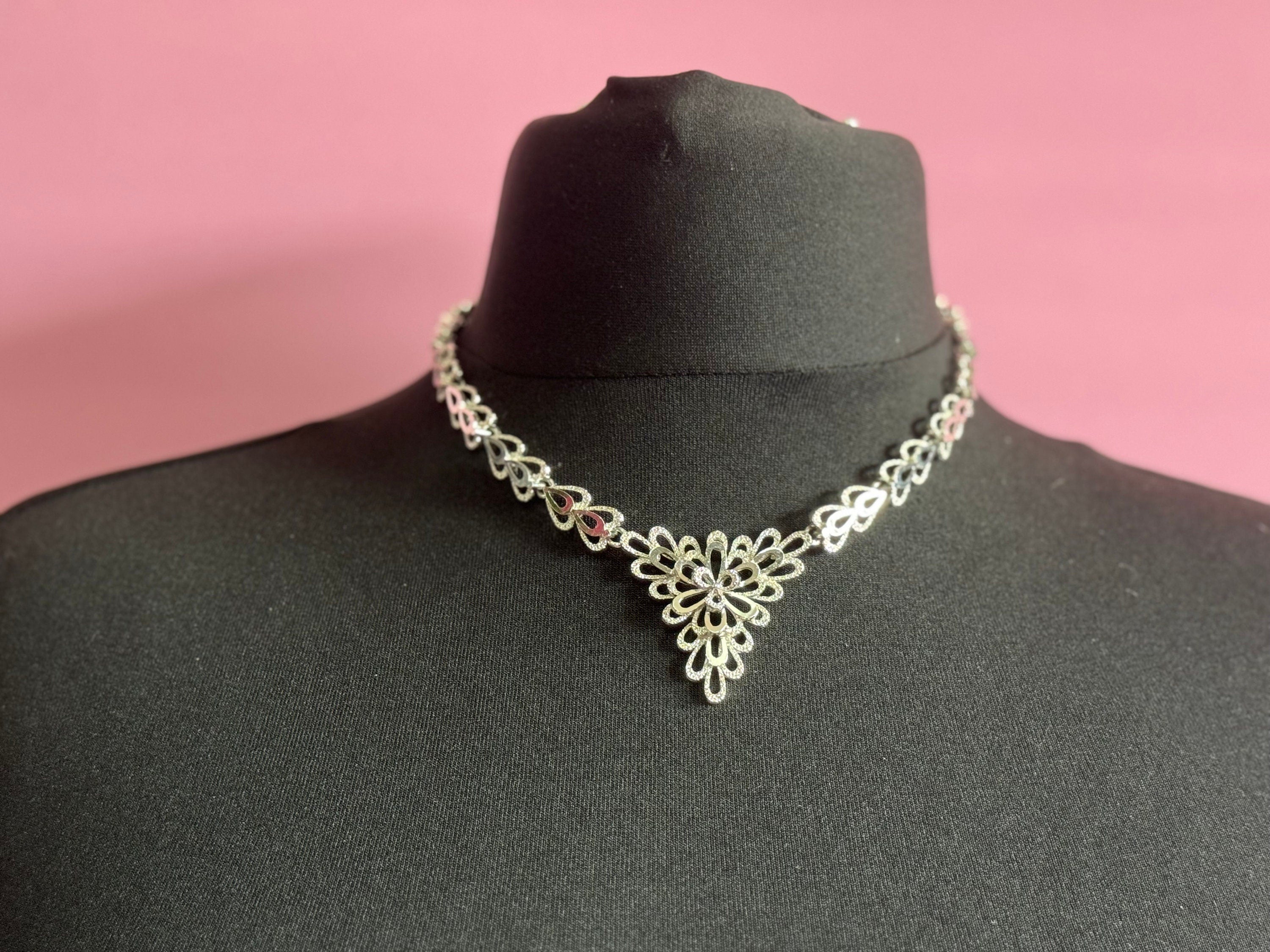 1970s silver tone brutalist modernist textured geometric 45cm drop necklace