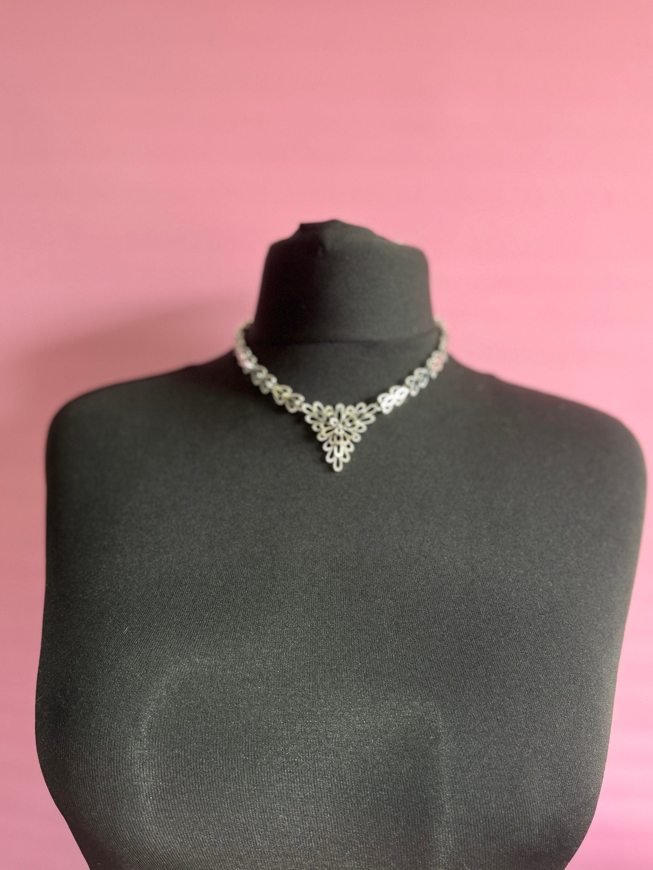1970s silver tone brutalist modernist textured geometric 45cm drop necklace