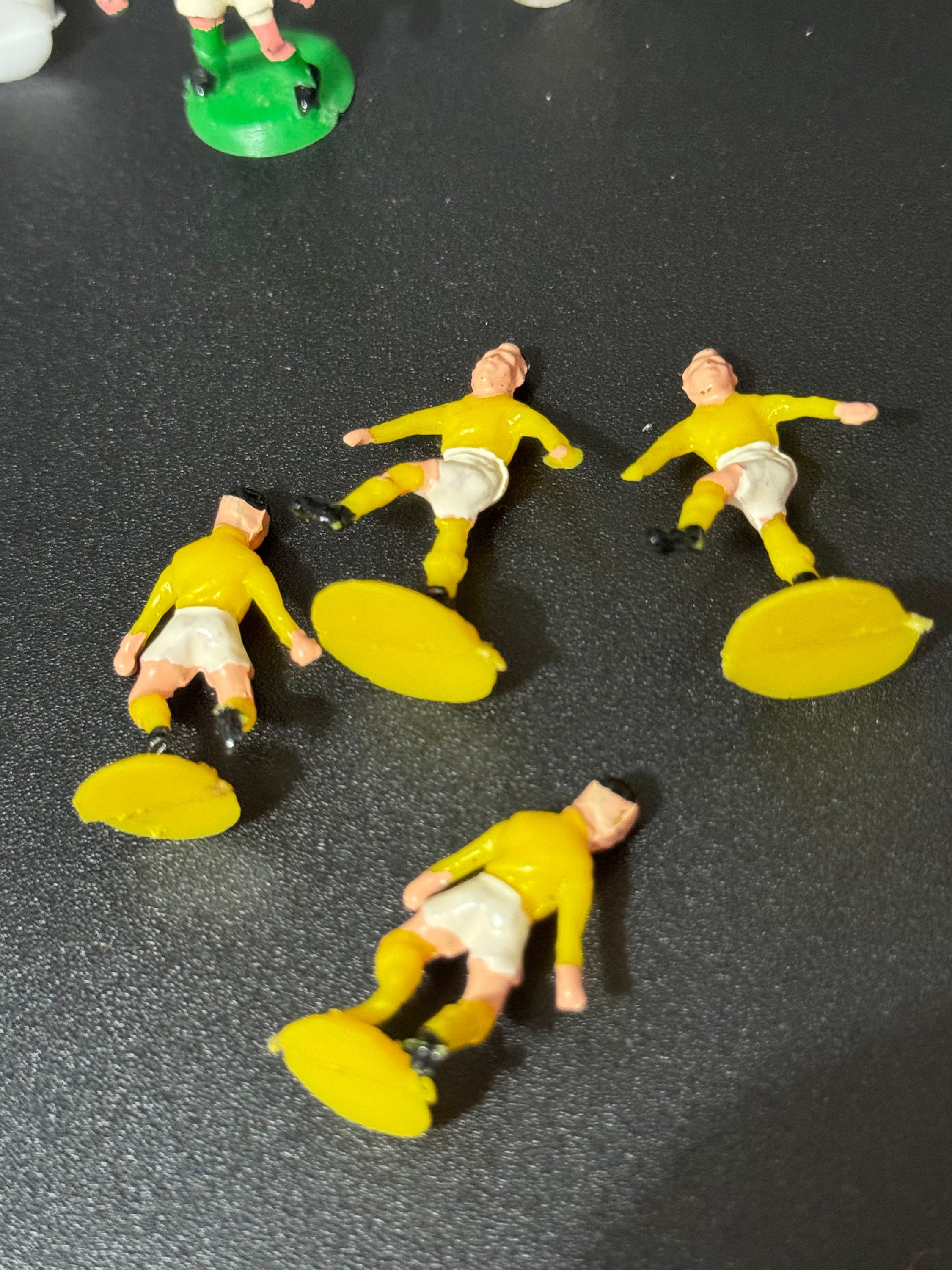 Vintage retro boys dads men’s football team cake toppers players ref and goals football cake birthday