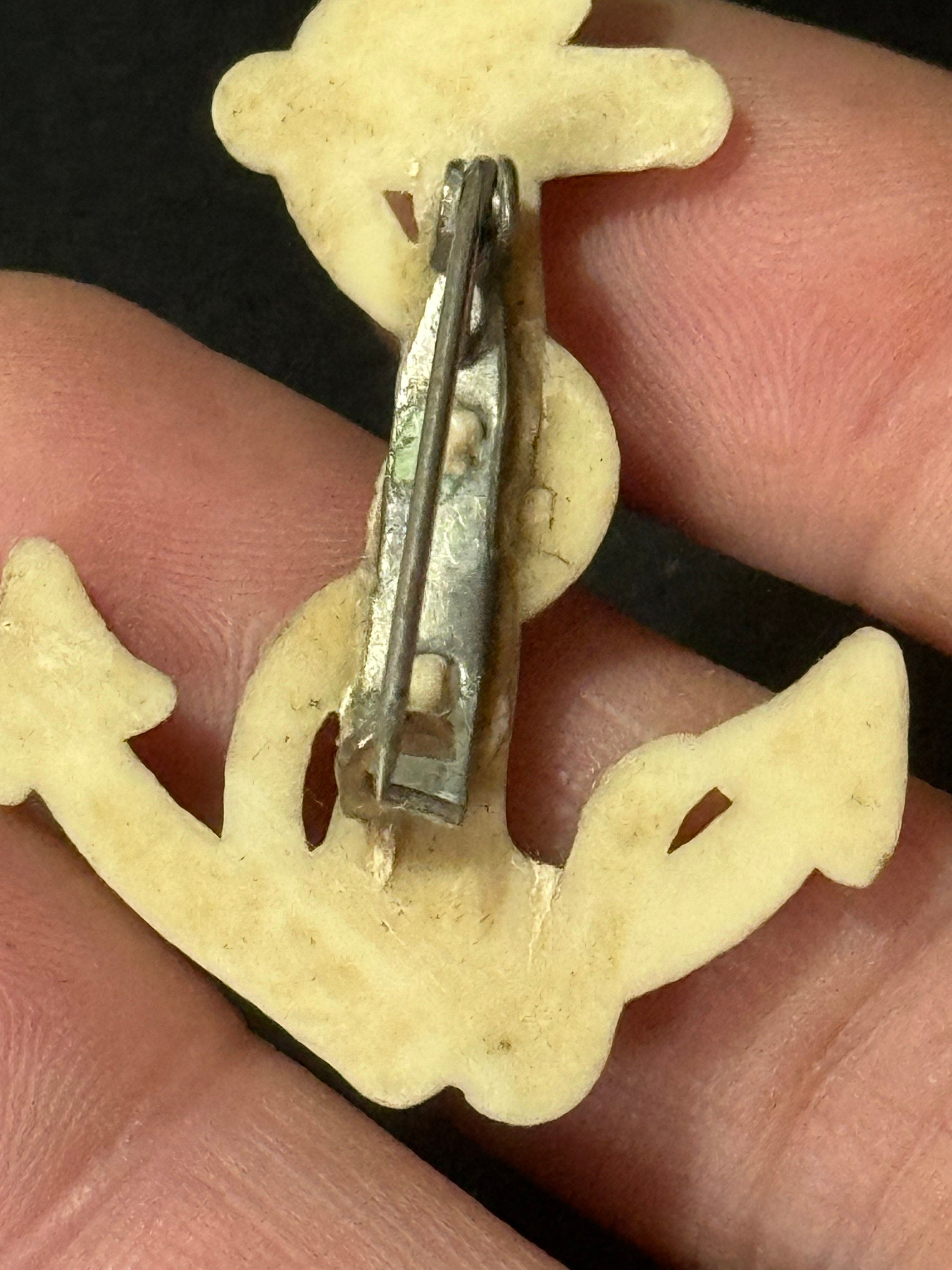 Early Plastic Art Deco white cream Nautical Anchor brooch pin 1930s Antique celluloid Kitsch