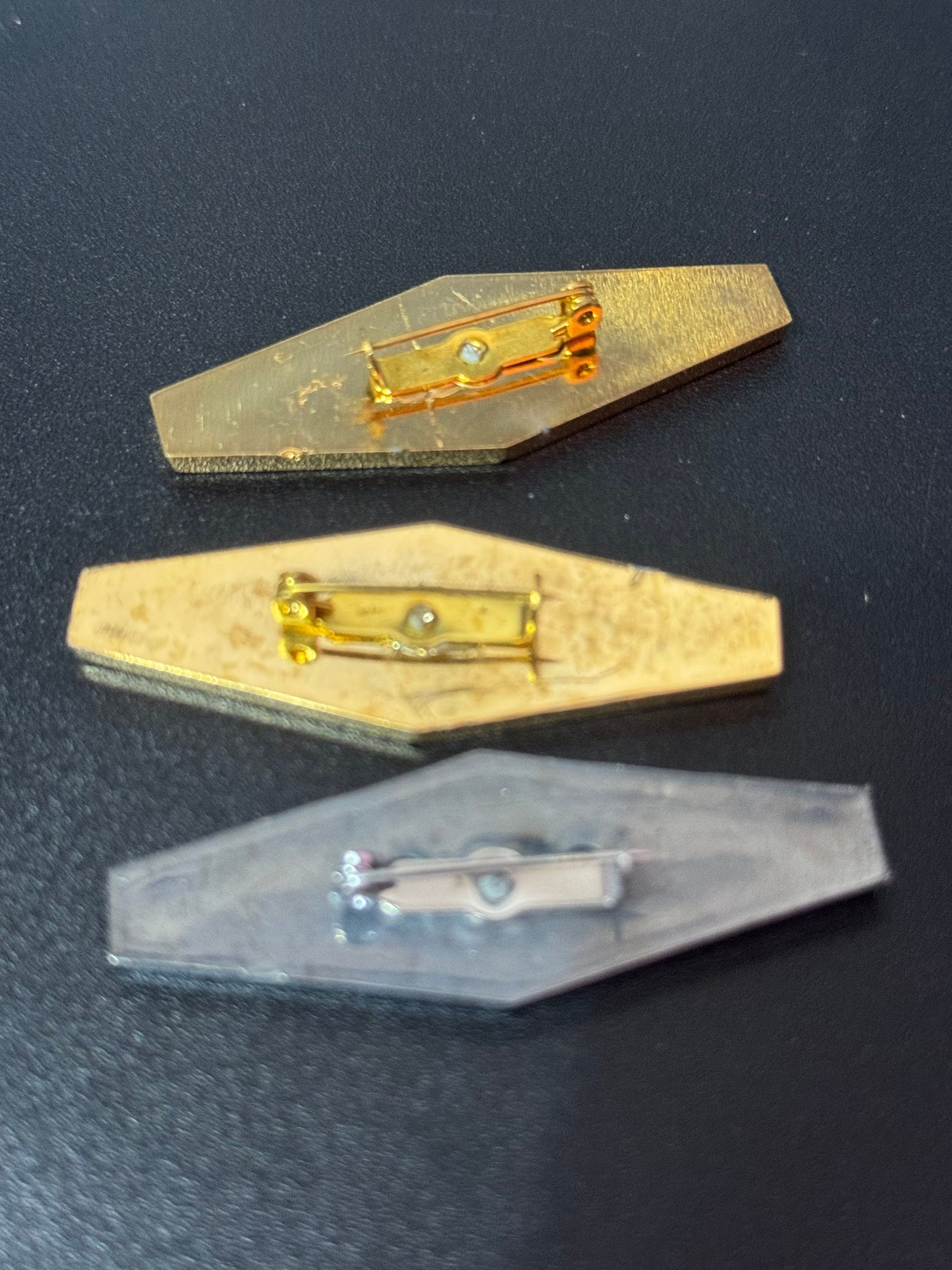 Vintage Art Deco Brooch: French Celluloid Plastic Pin, 1960s Style