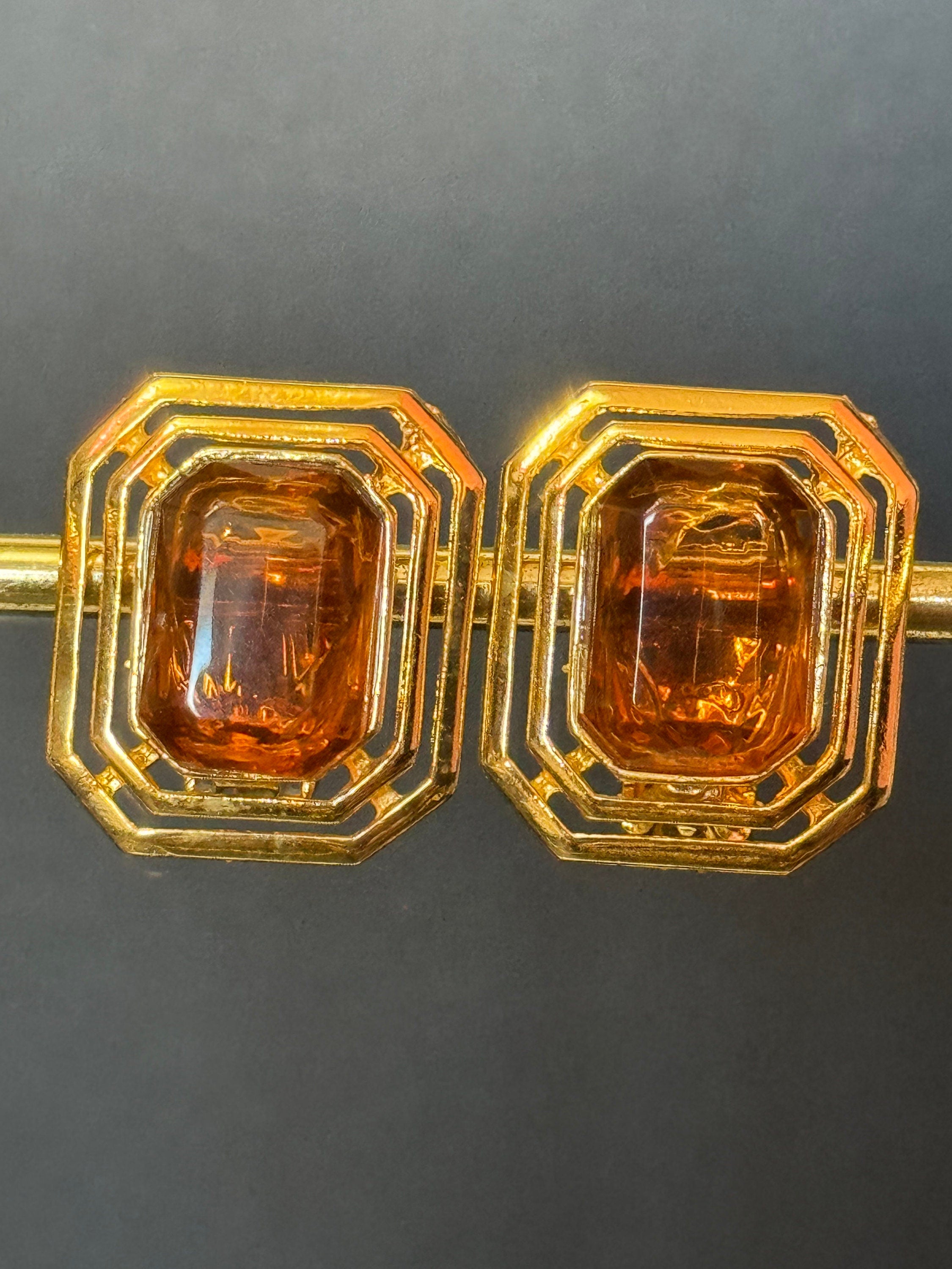 True vintage oversized 3cm Gold tone ornate octagonal brown amber orange cabochon clip on earrings 1980s