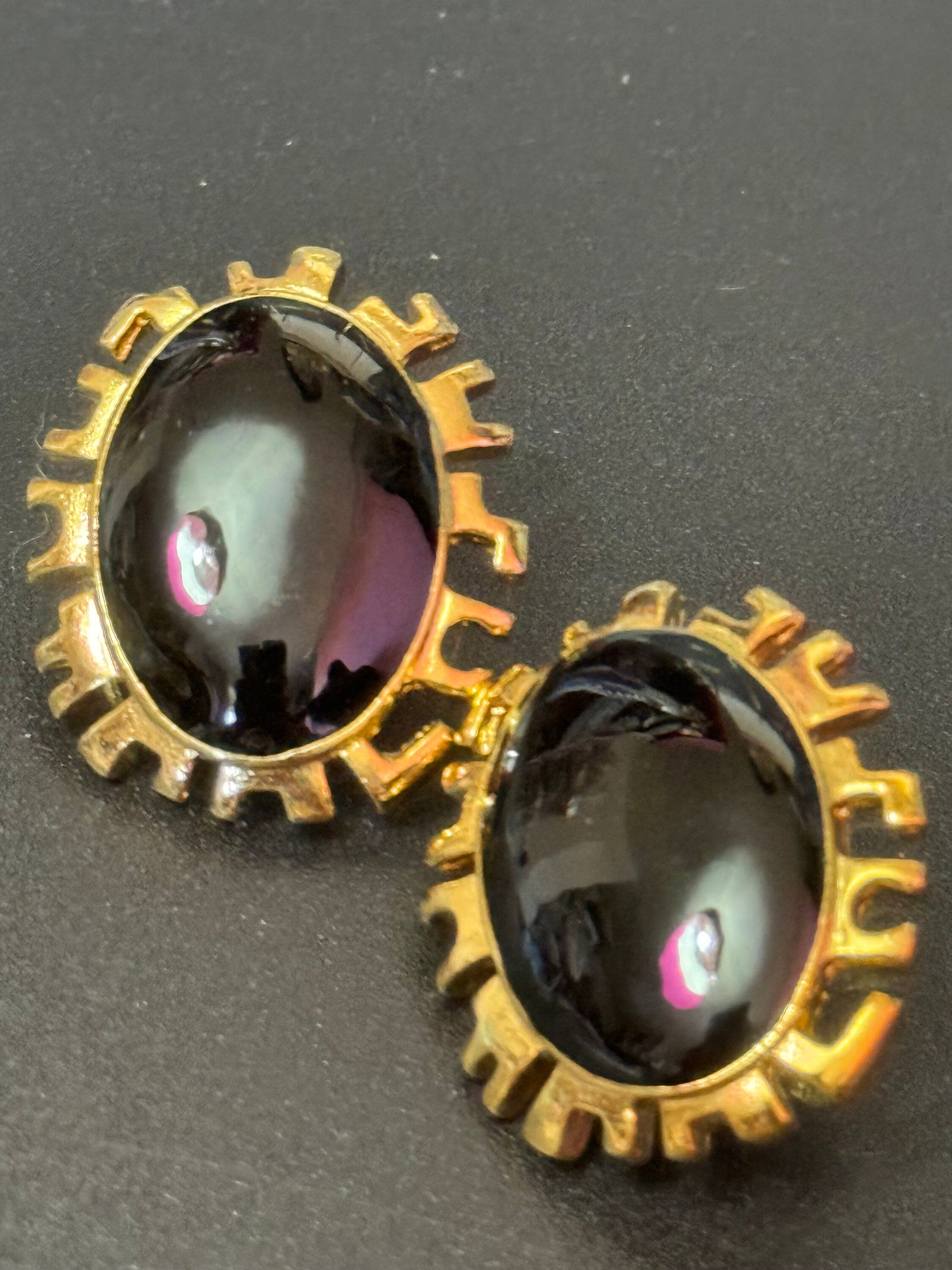 True vintage gold ornate black cabochon oval stud earrings for pierced ears 1980s old shop stock