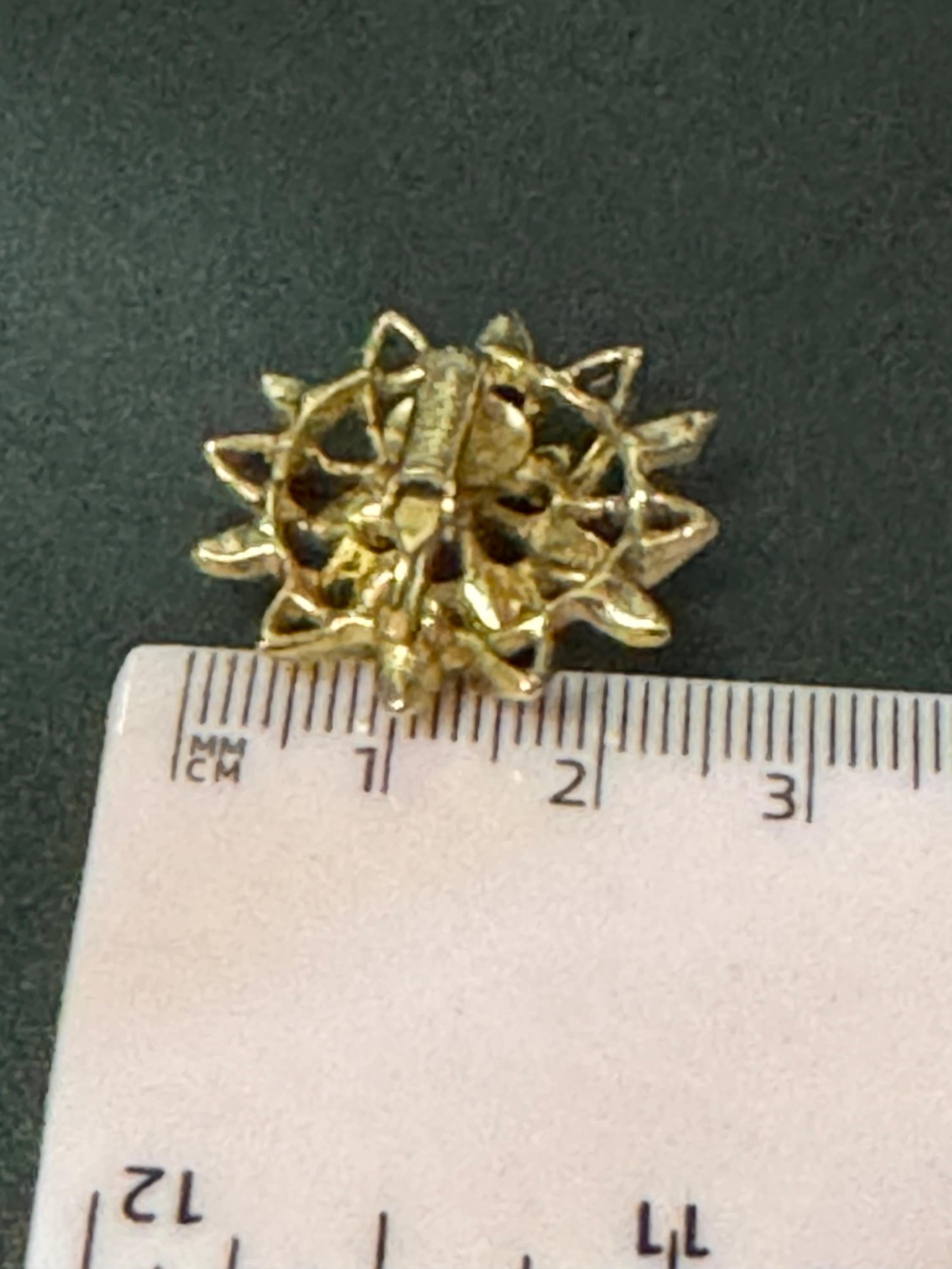 Signed SARAH COV signed open work Clip on floral stud earrings 1960s 1970s