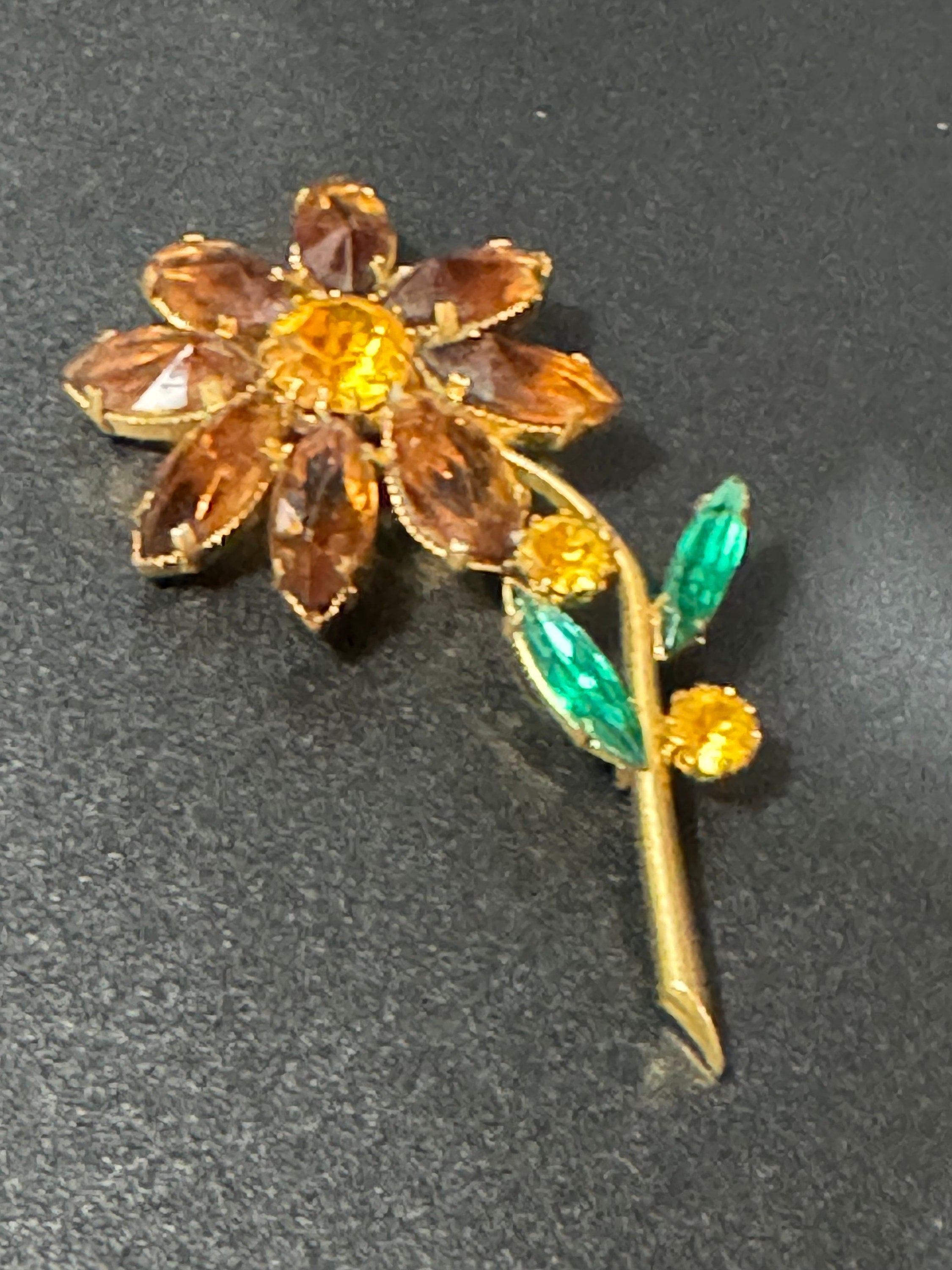 Vintage large flower brooch 7cm with brown and green glass faceted central rhinestones