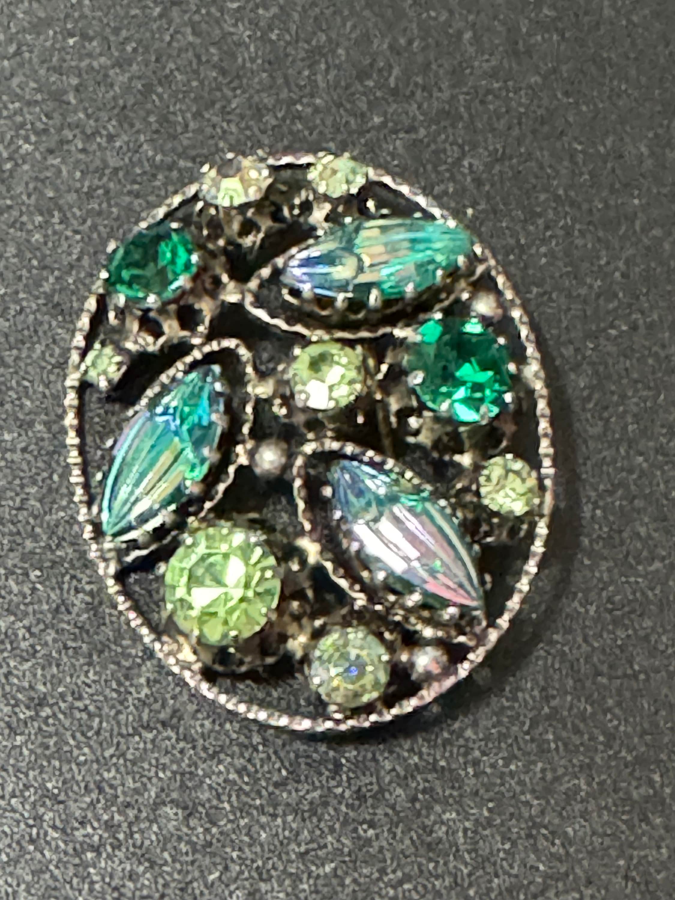 Large vintage gold tone blue green AB rhinestone glass brooch 5cm Aurora borealis