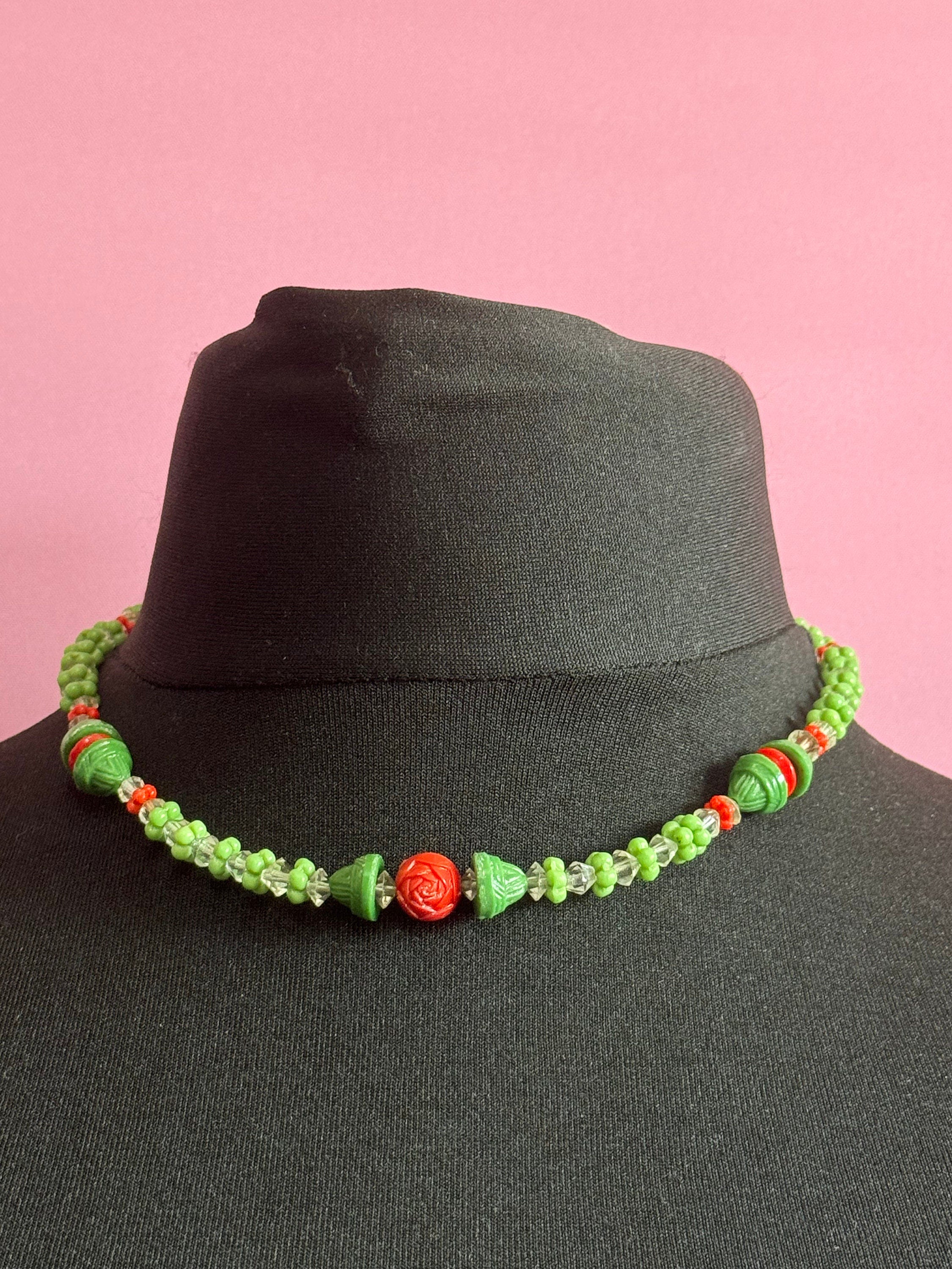 art deco red and green glass bovine crystal beaded carved detail necklace vintage