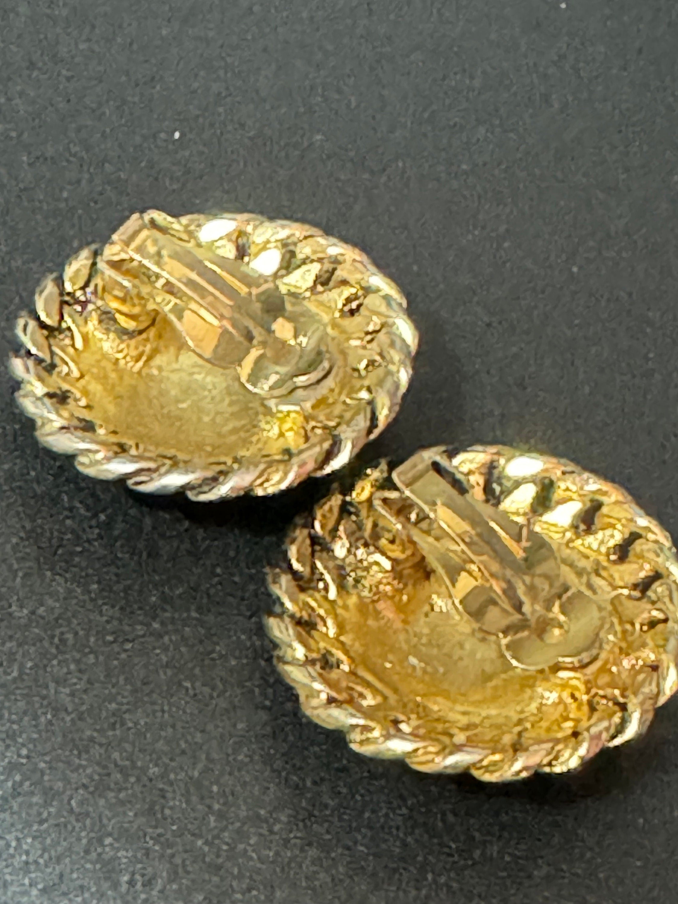 oversized rope twist domed round clip on earrings