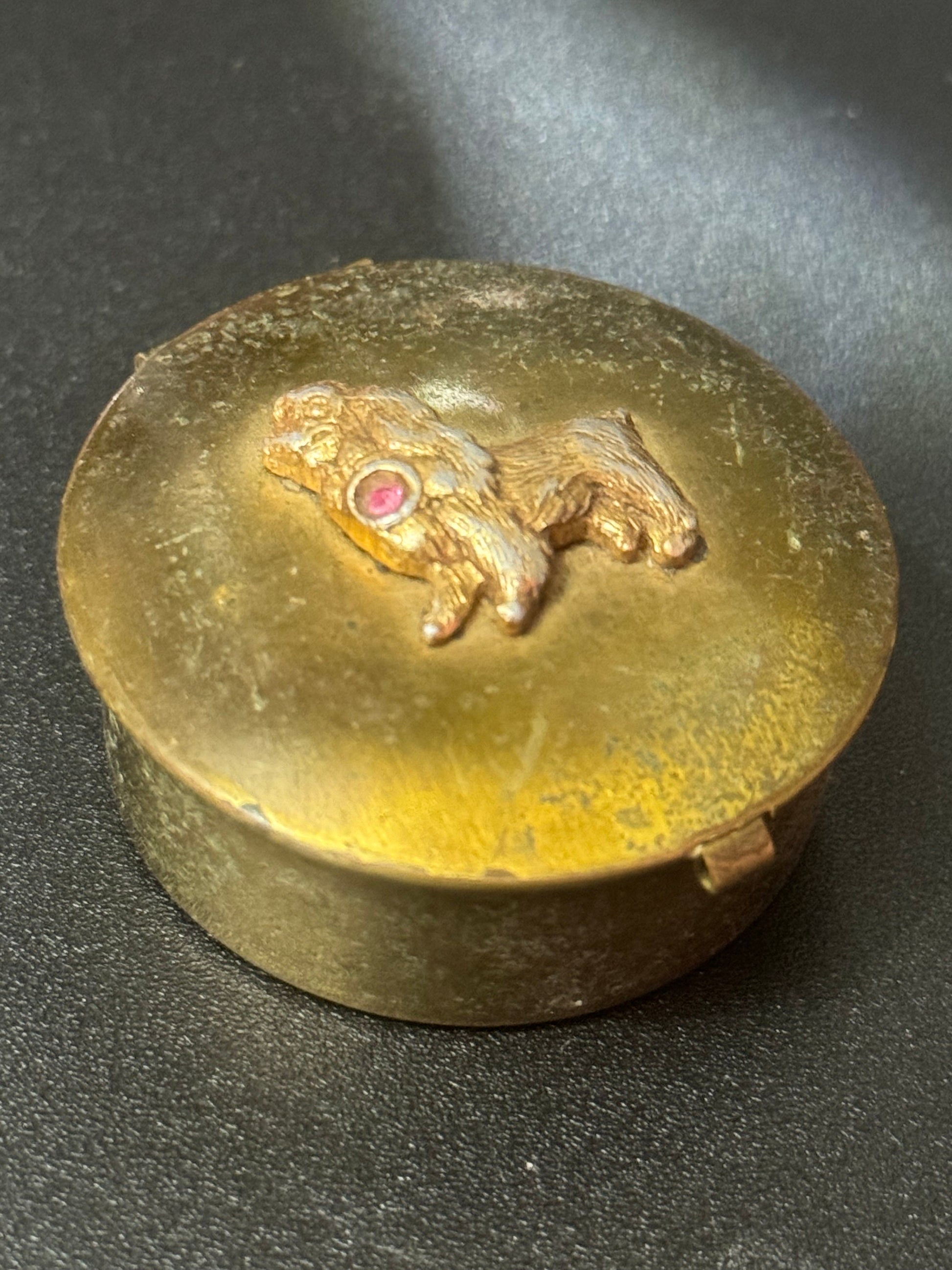 Novelty spaniel dog red crystal brass Art Deco style mid century pill box case