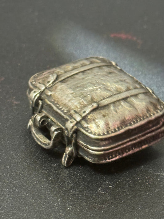 Novelty Miniature silver tone detailed suitcase pill box case etui