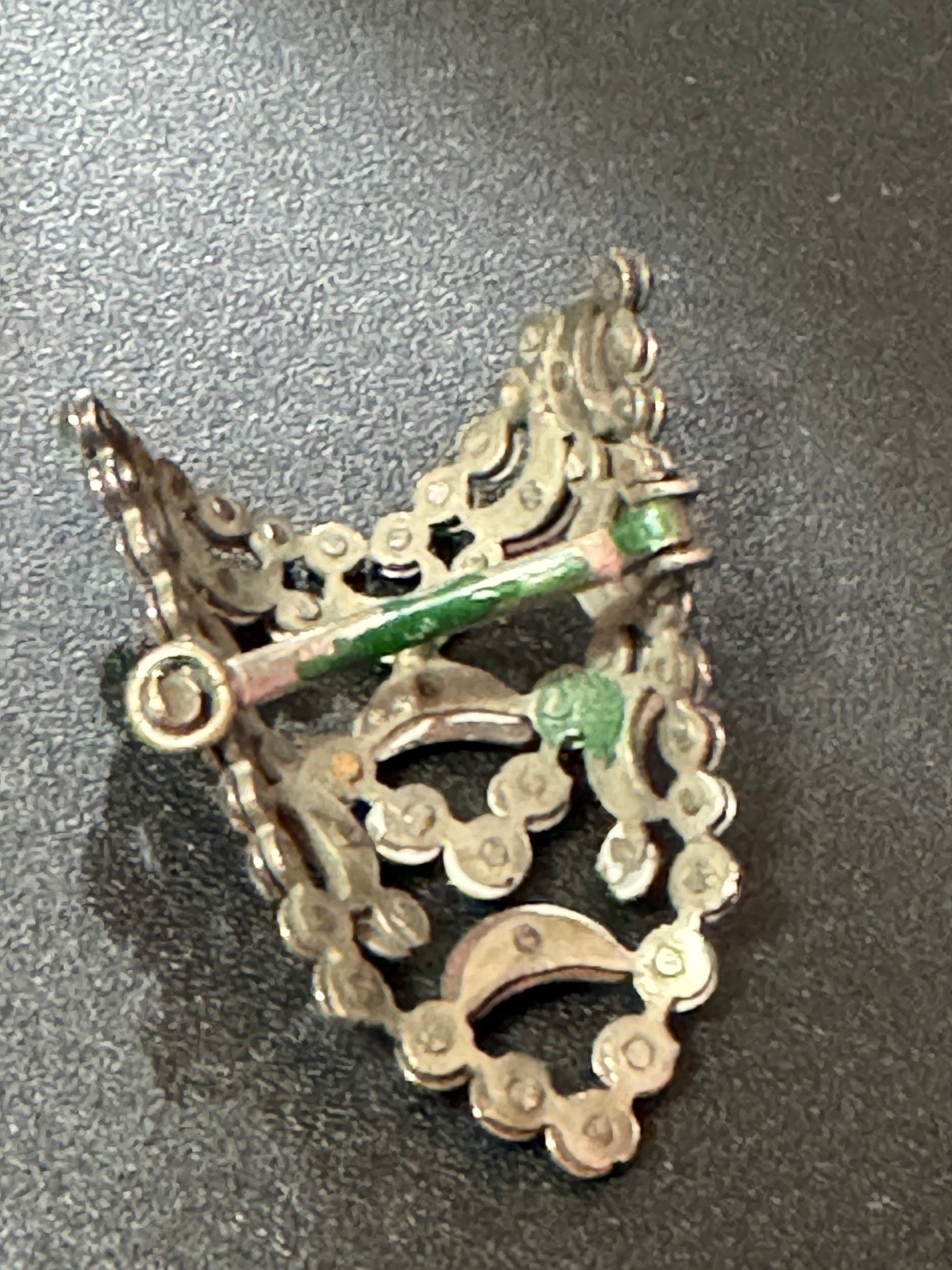 Antique Victorian Oxfordshire cut steel silver metal metal hinged Detailed Scarf Clip Ring Holder 1900s
