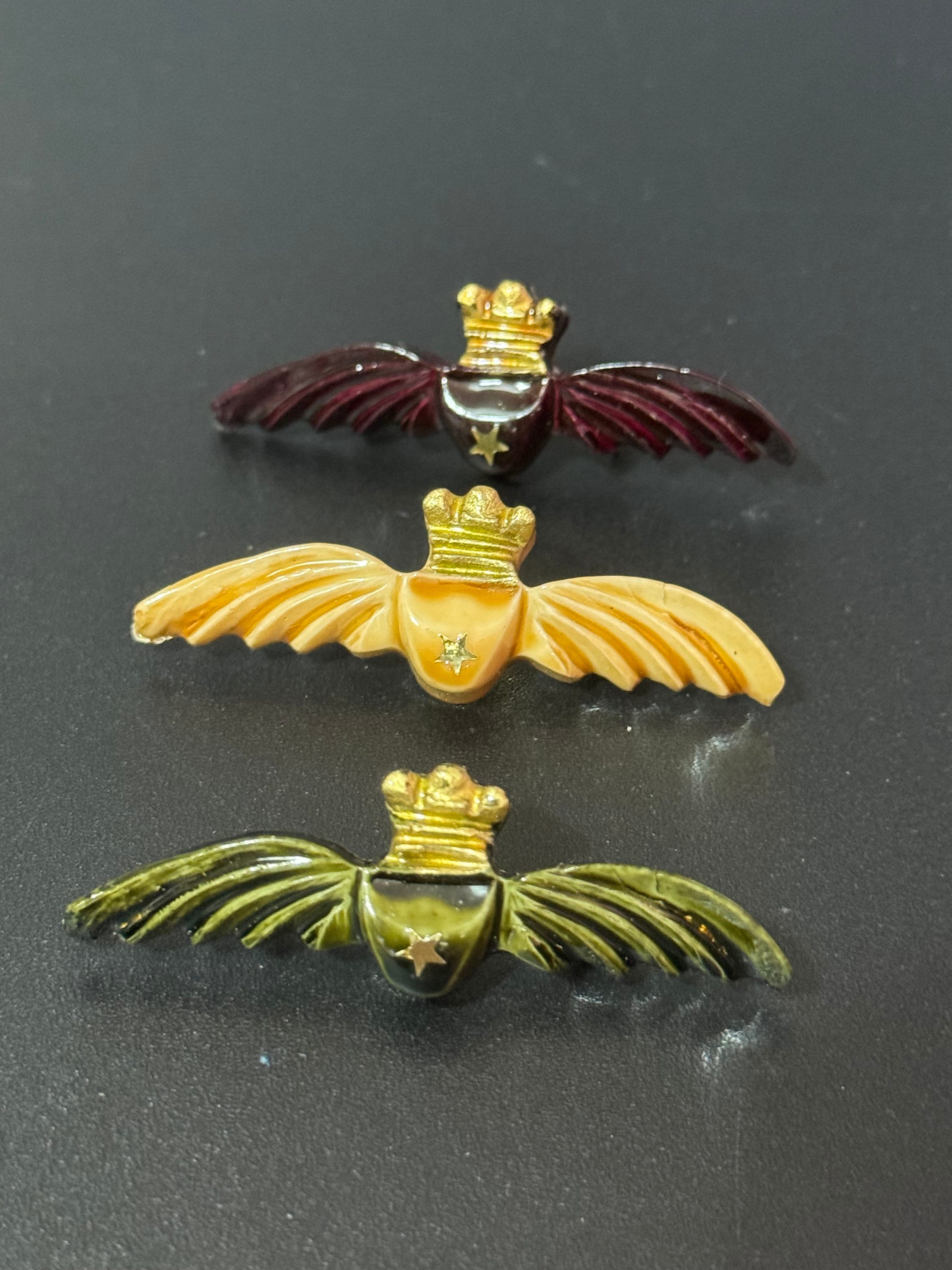 5.5cm military brooch , vintage French plastic wings airforce insignia Brooches
