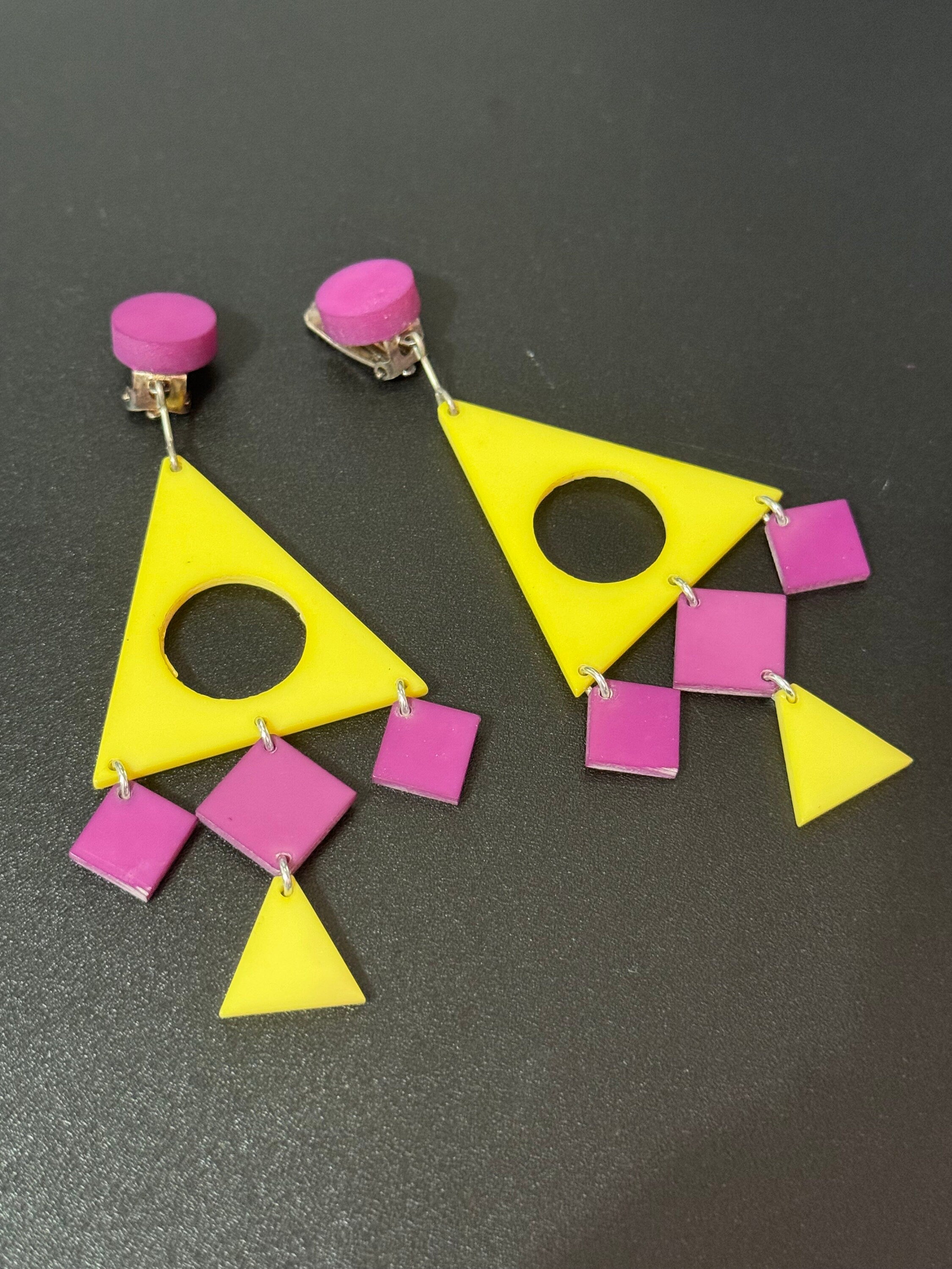 true vintage 1960s French early plastic clip on earrings dangly earrings purple and yellow geometric