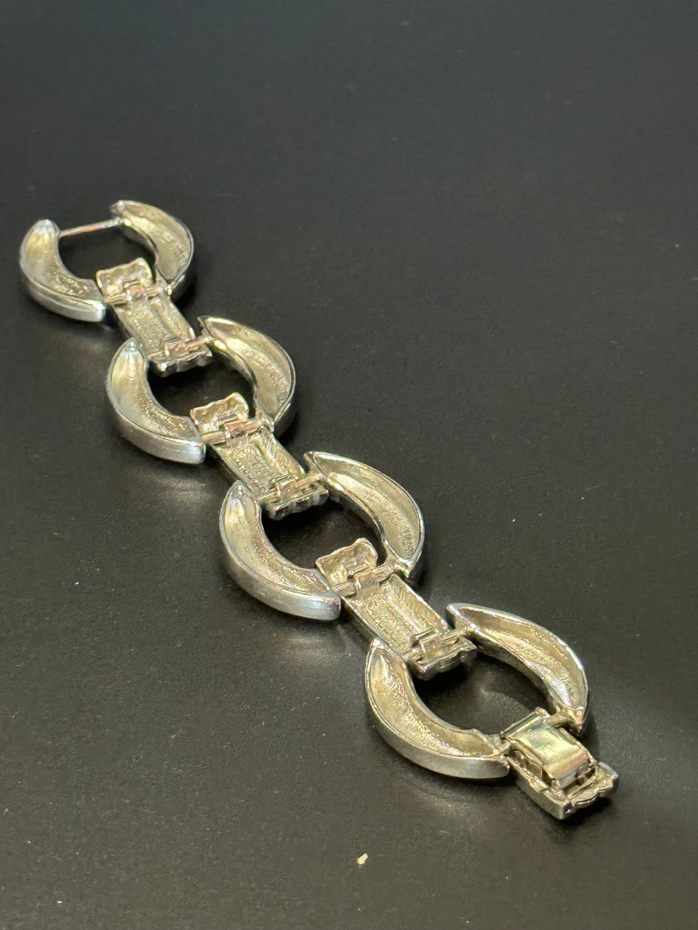 True vintage wide oversized silver tone circle panel link bracelet 19.5 x 3.5cm