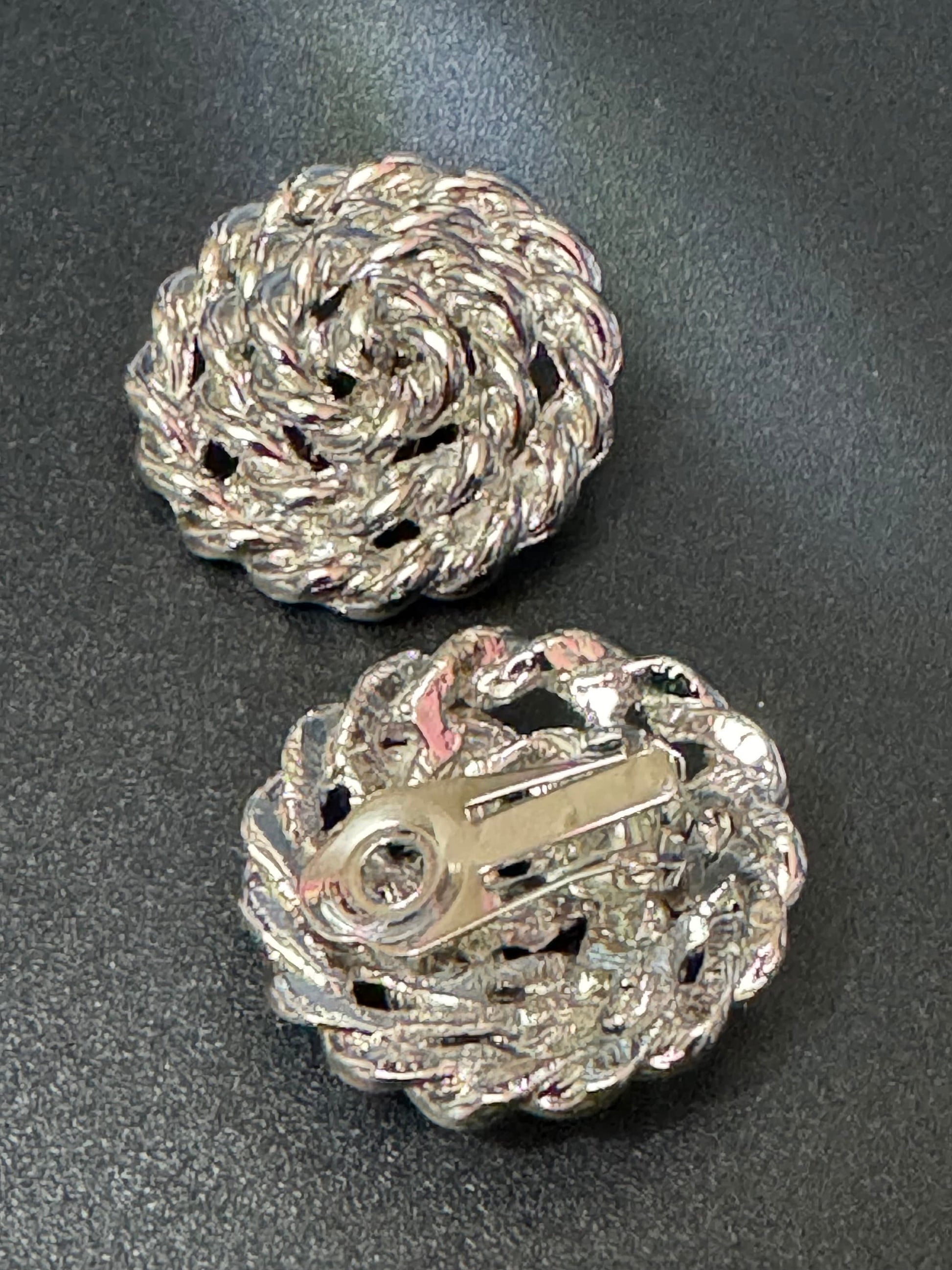 True vintage oversized 3.5cm silver tone nautical rope twist round clip on earrings