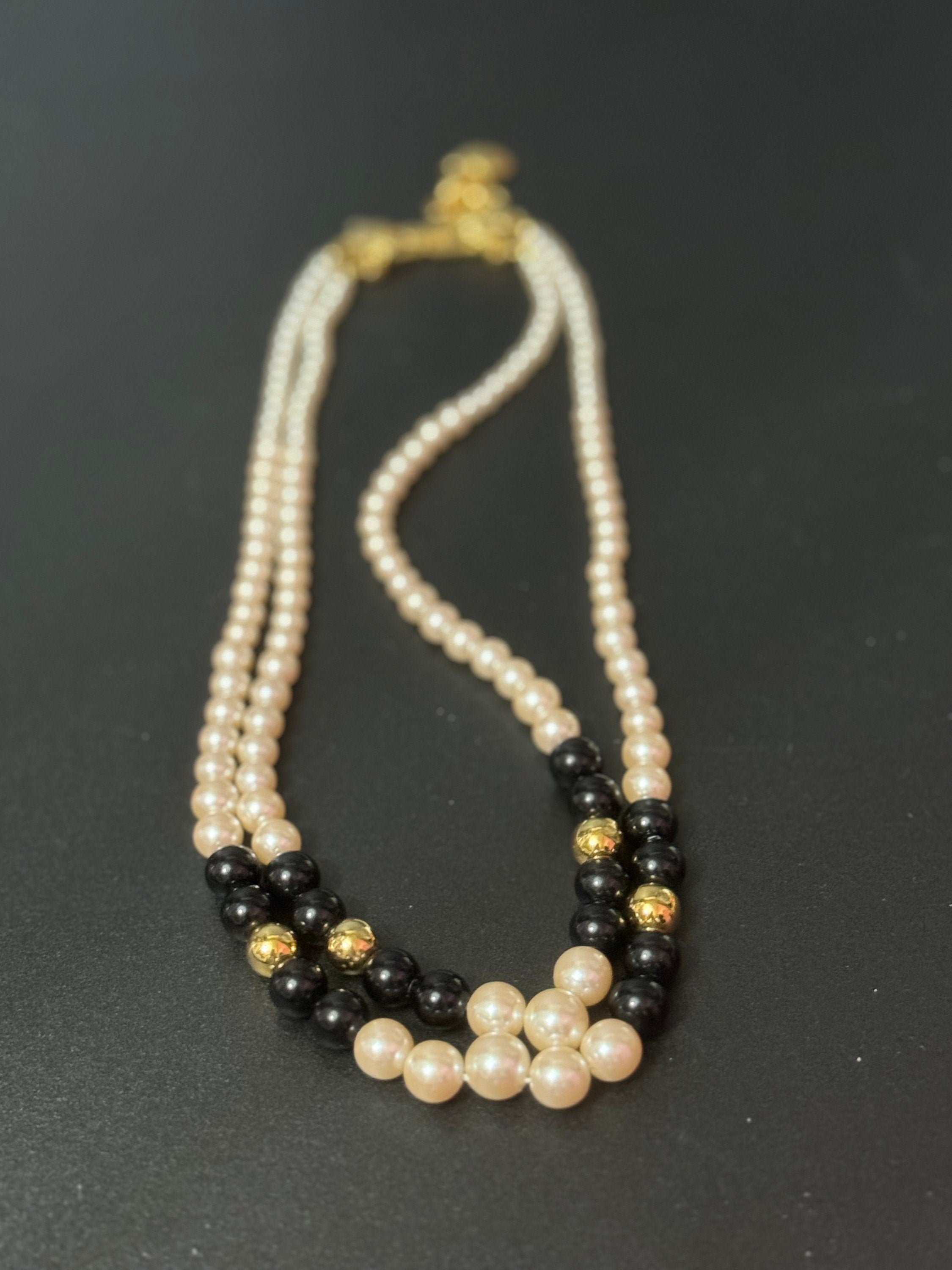 Signed Richelieu designer faux pearl Vintage black and gold beaded collar necklace