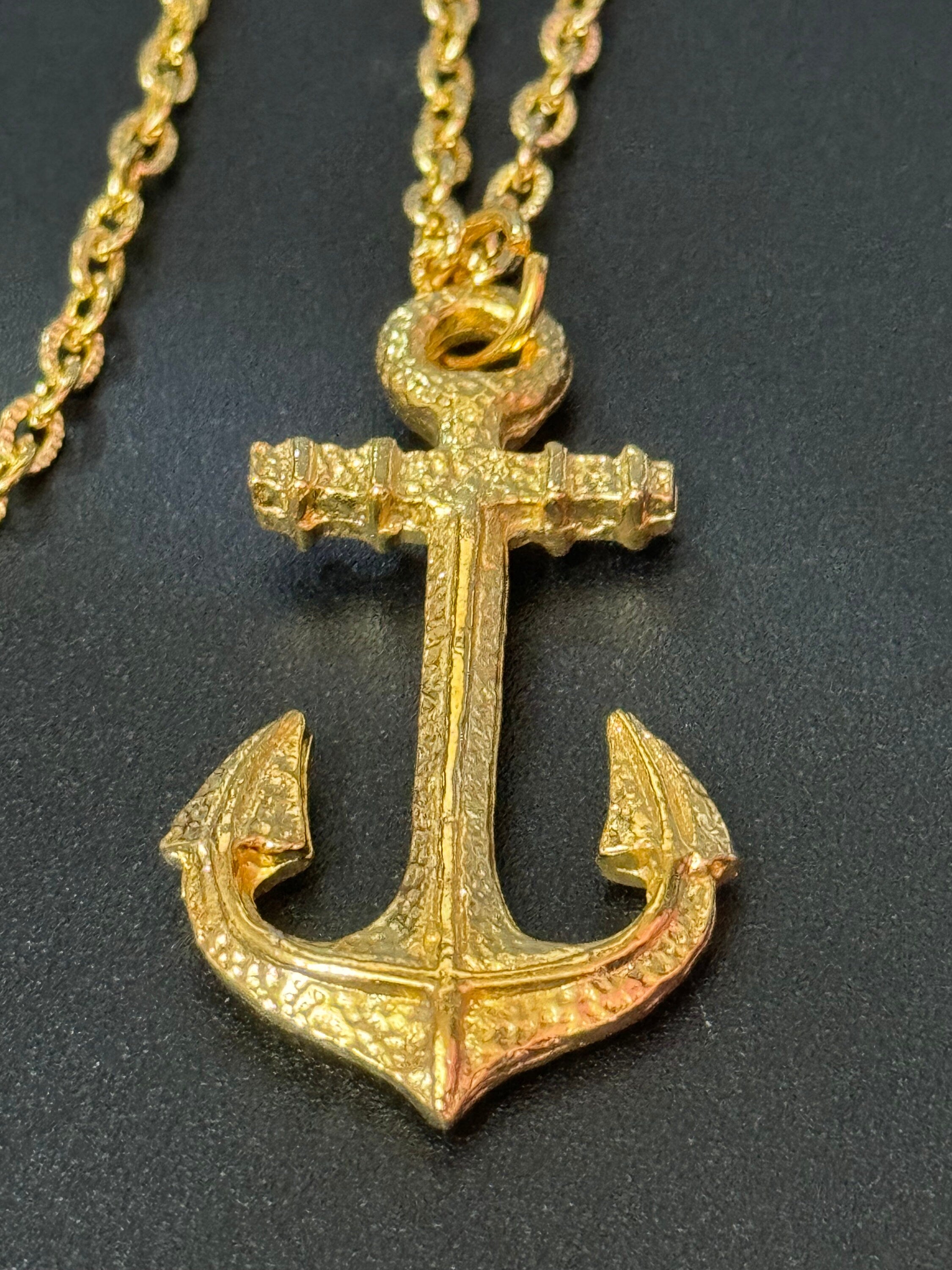 vintage gold tone textured nautical anchor pendant on a 55cm cable chain necklace 1980s