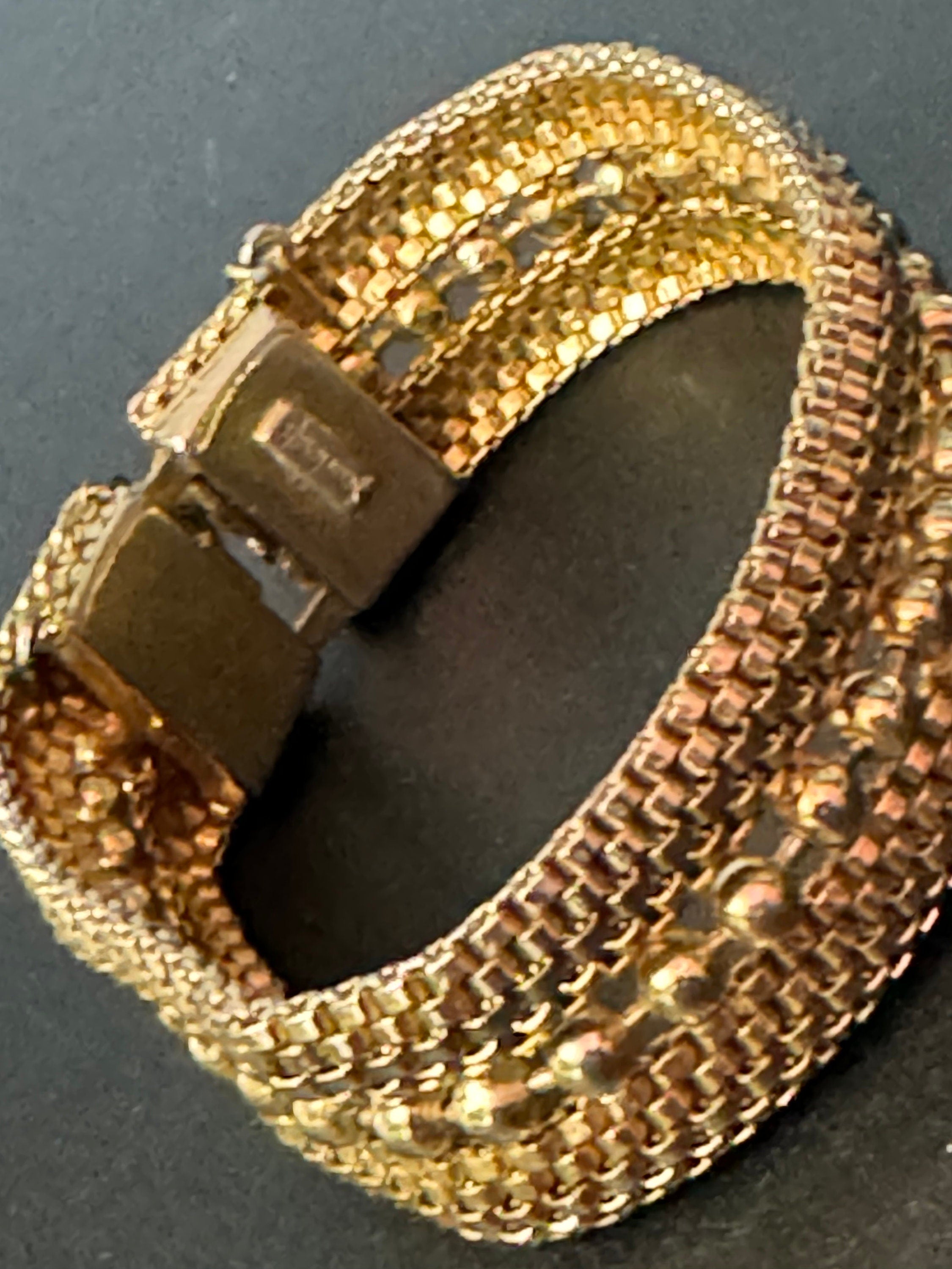 Signed Jewelcraft vintage gold tone Woven ball and Brick link wide chain bracelet 18 x 2cm