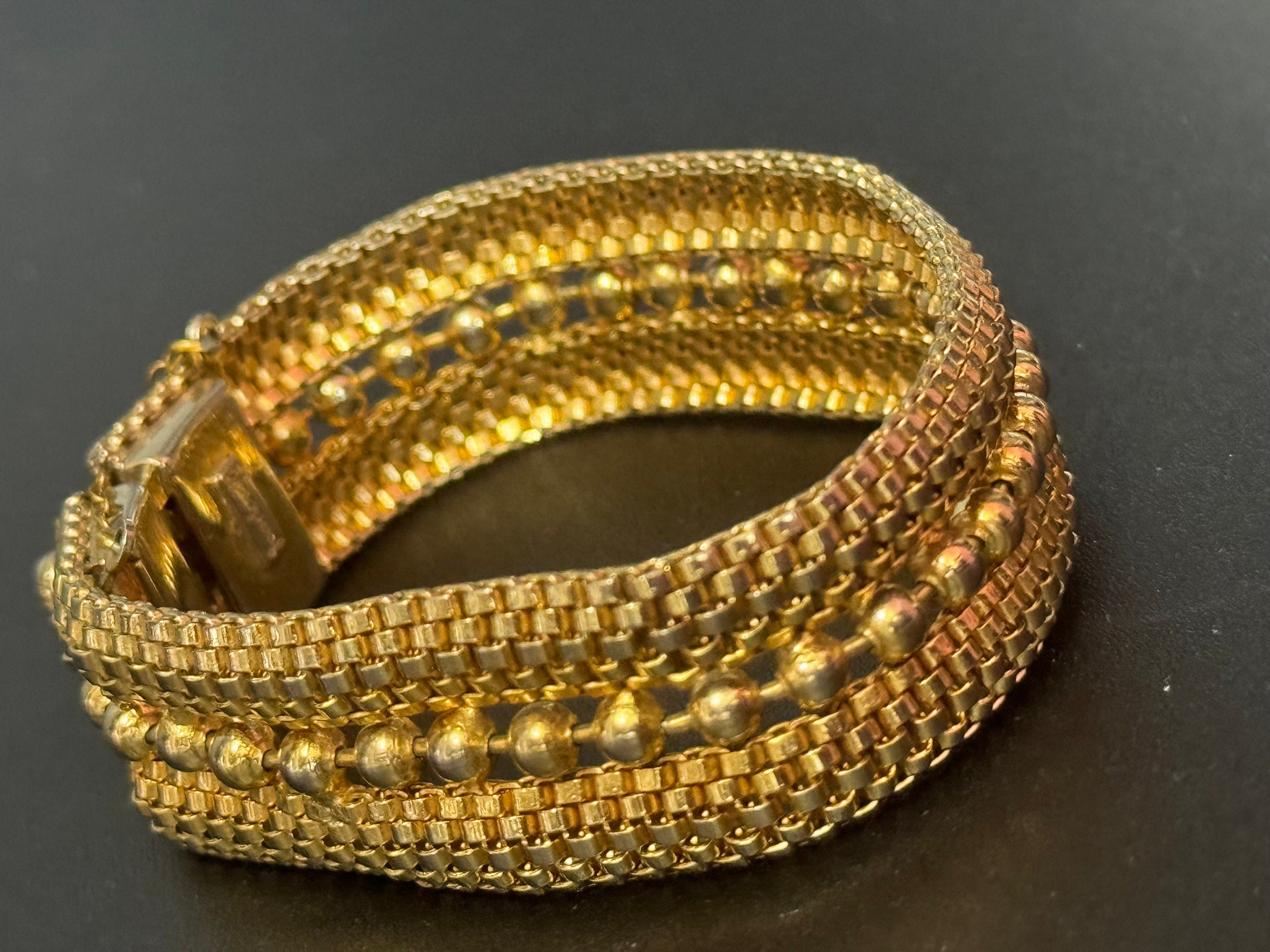 Signed Jewelcraft vintage gold tone Woven ball and Brick link wide chain bracelet 18 x 2cm