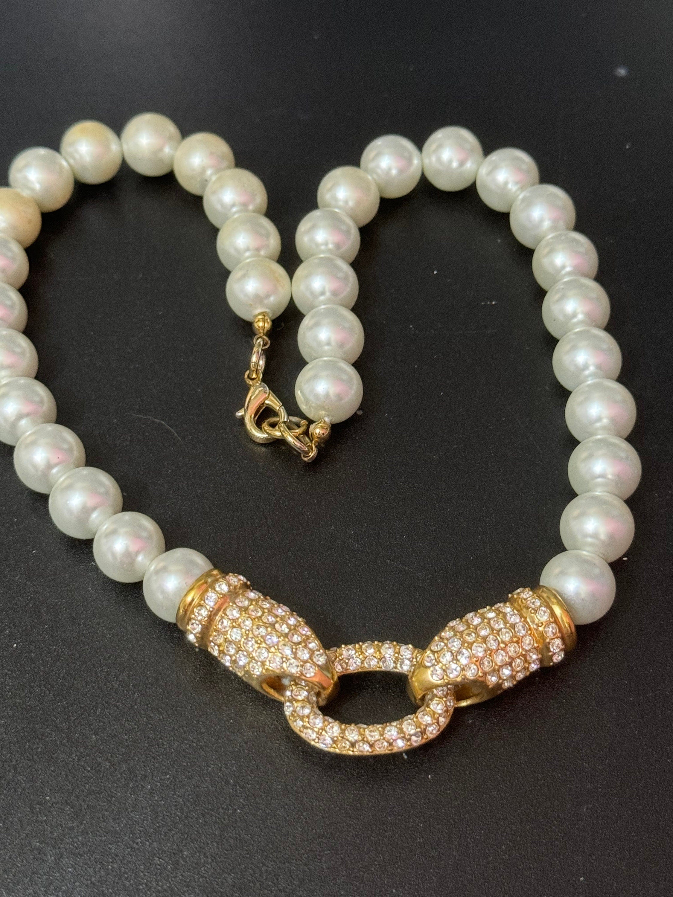 retro chunky faux 1cm glass Pearl necklace with diamanté detail 48cm