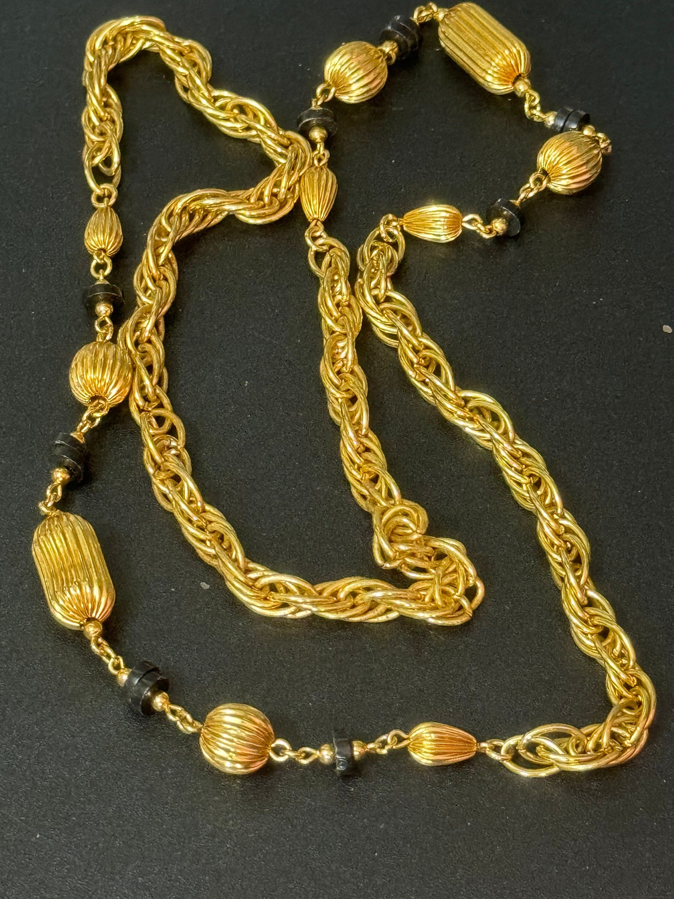 Vintage black beaded station necklace long gold tone rope chain 76cm