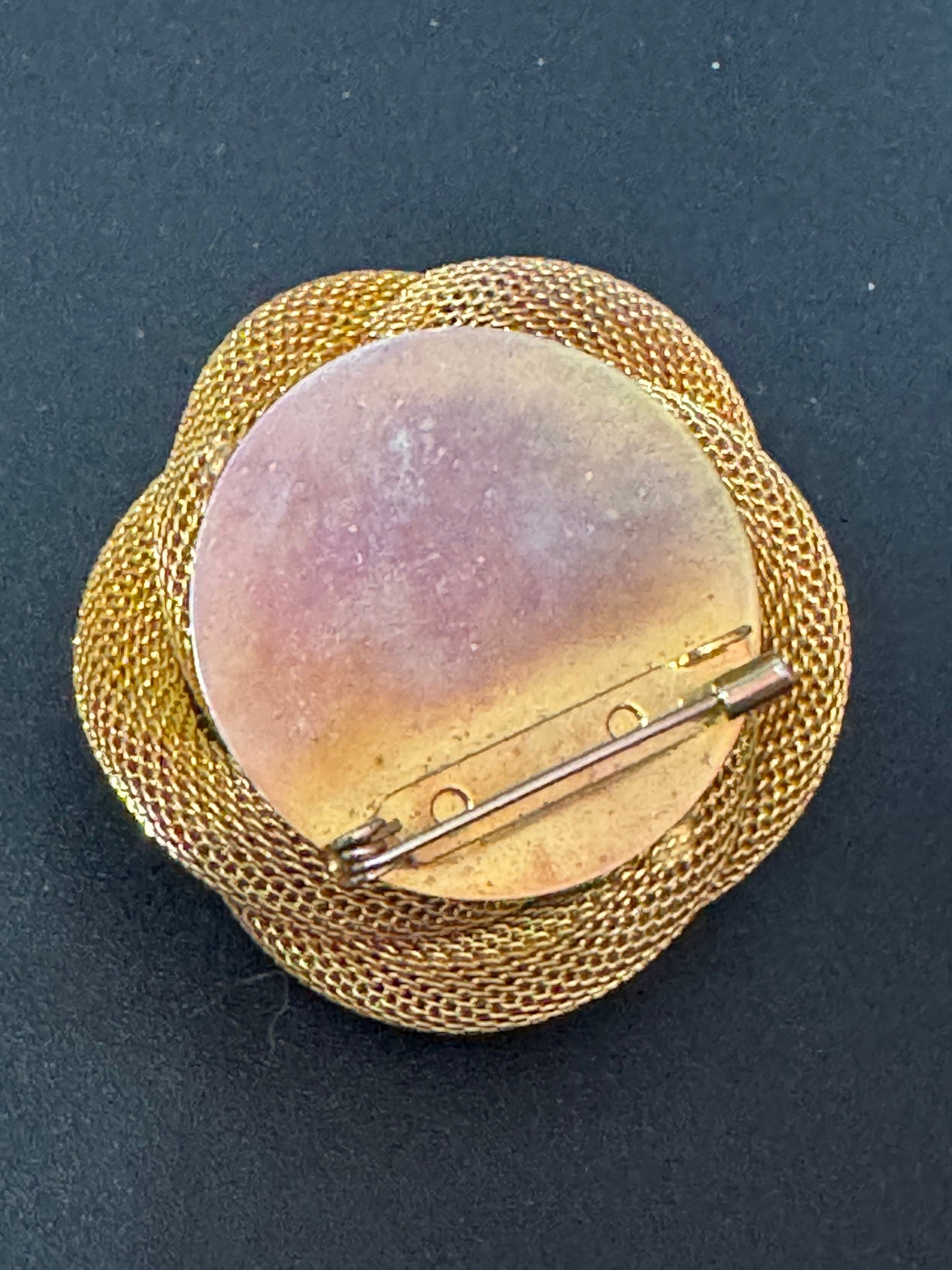 Oversized vintage mid century gold tone tube mesh brooch with large faux pearl