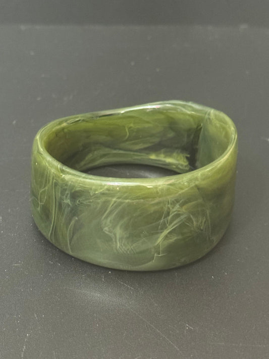 Retro khaki olive green plastic abstract wide cuff bangle bracelet