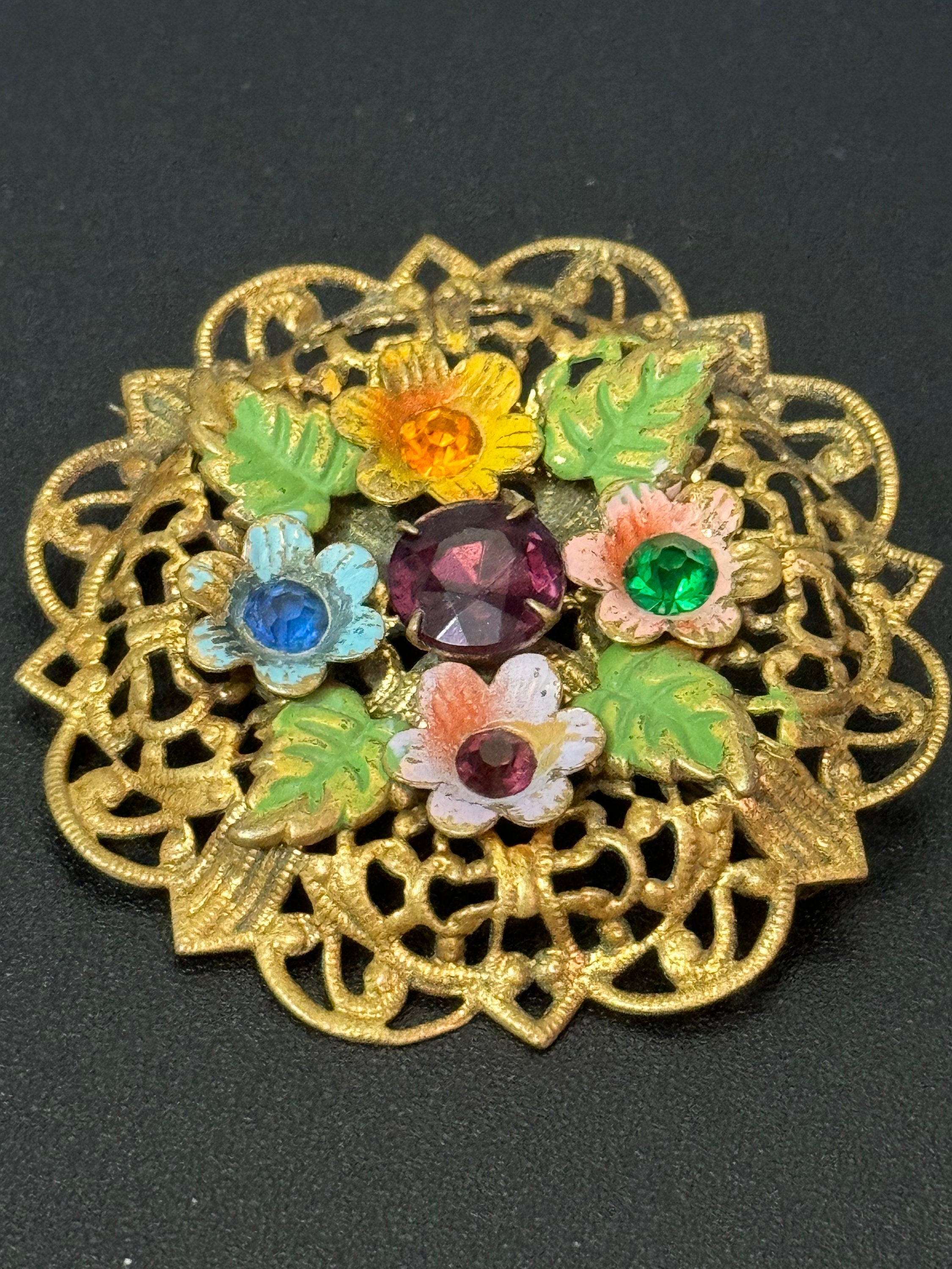 Czech Brass Filigree Brooch: Vintage Art Deco Rhinestone Paste