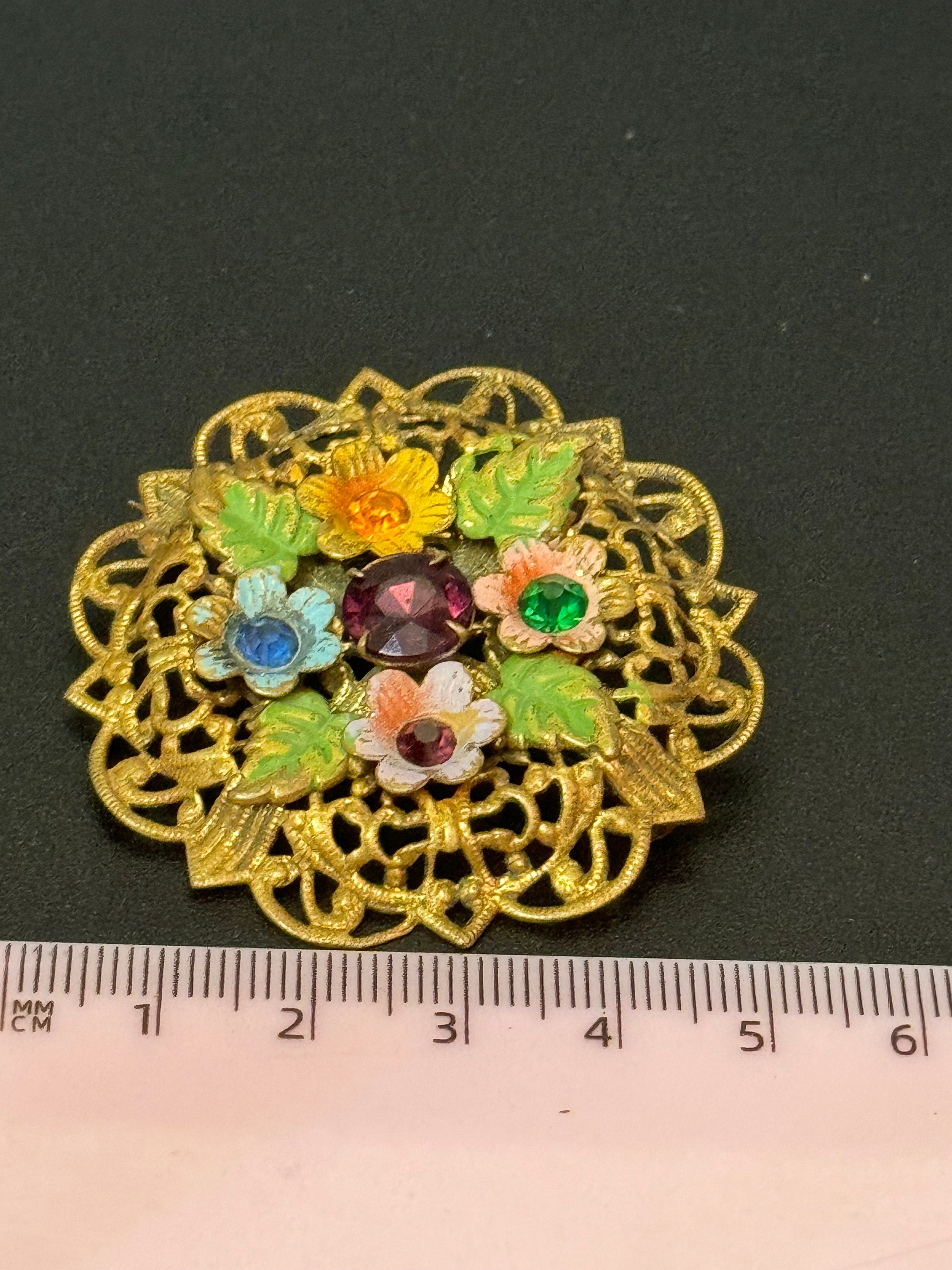 Czech Brass Filigree Brooch: Vintage Art Deco Rhinestone Paste