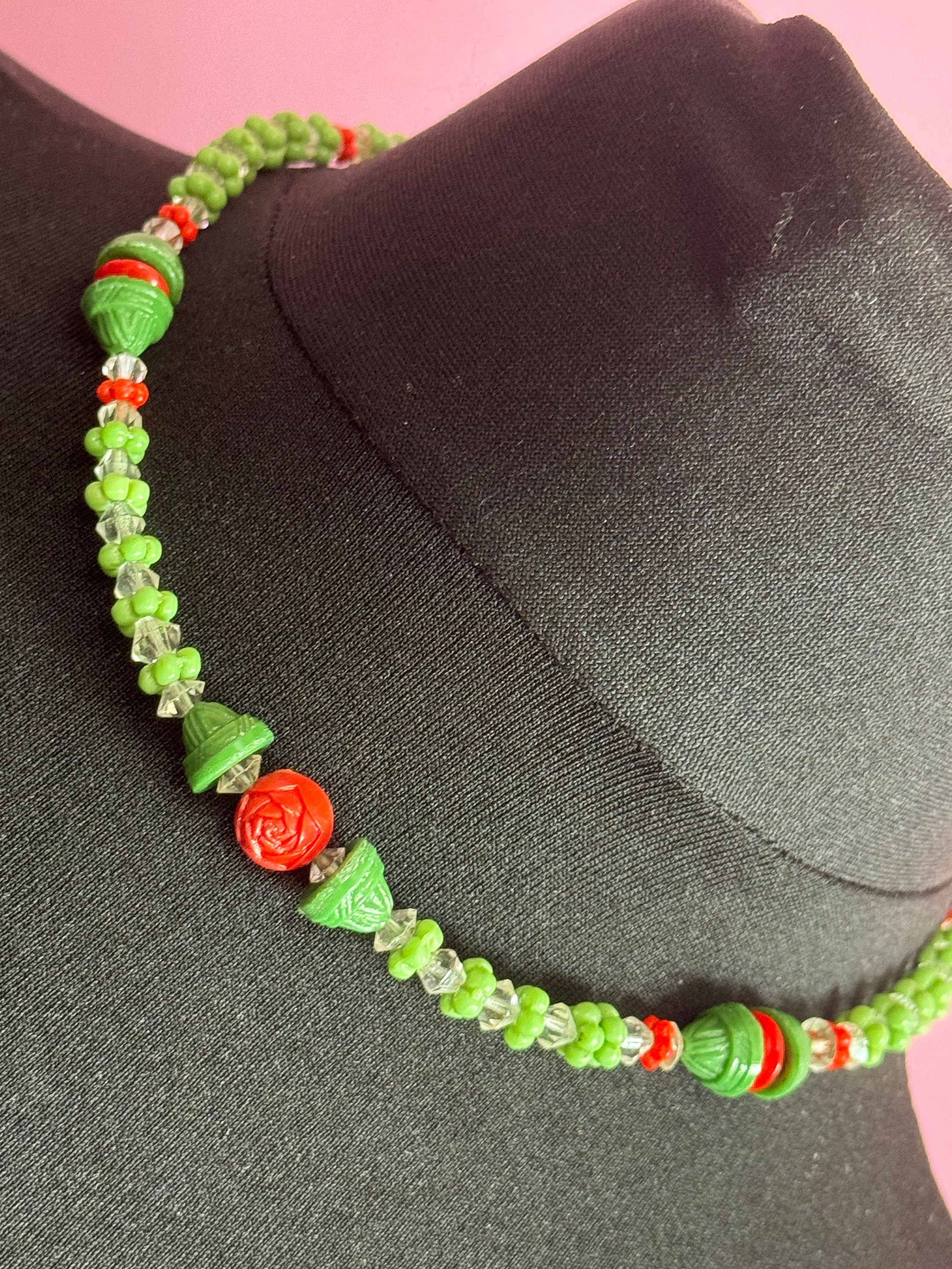 art deco red and green glass bovine crystal beaded carved detail necklace vintage