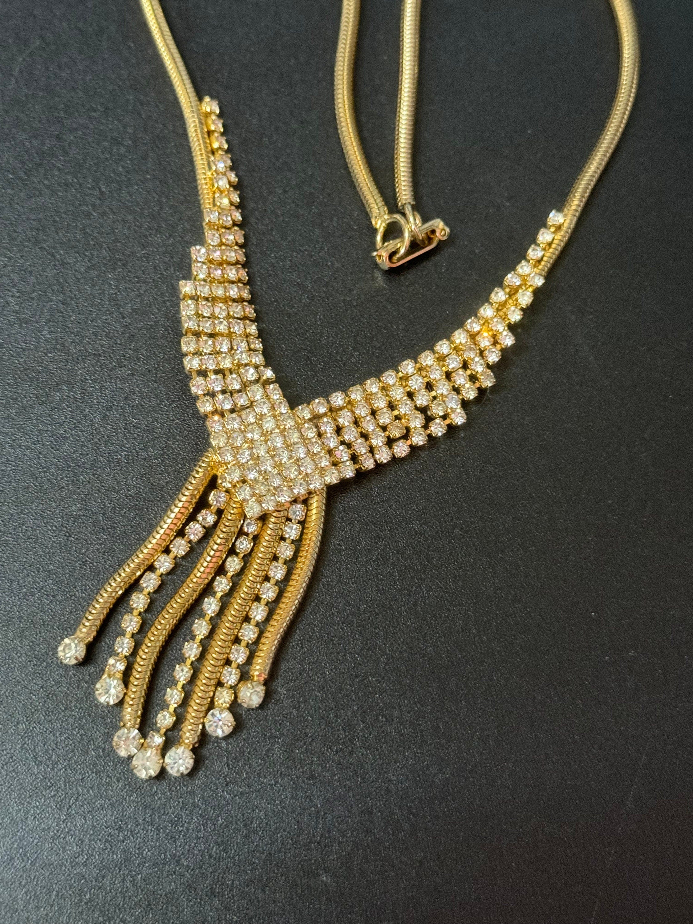 Vintage gold tone mesh & Clear paste diamanté waterfall lariat necklace