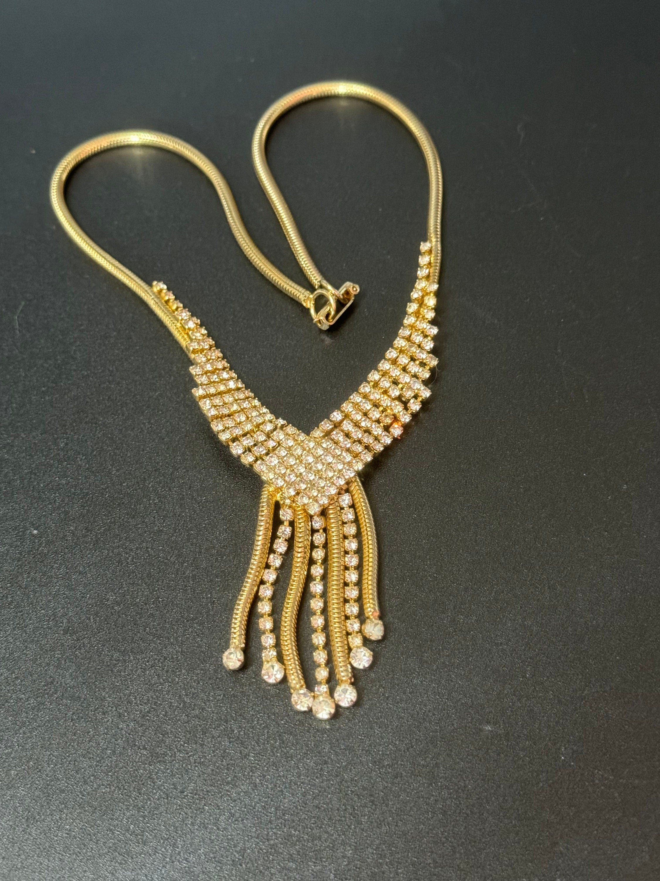 Vintage gold tone mesh & Clear paste diamanté waterfall lariat necklace