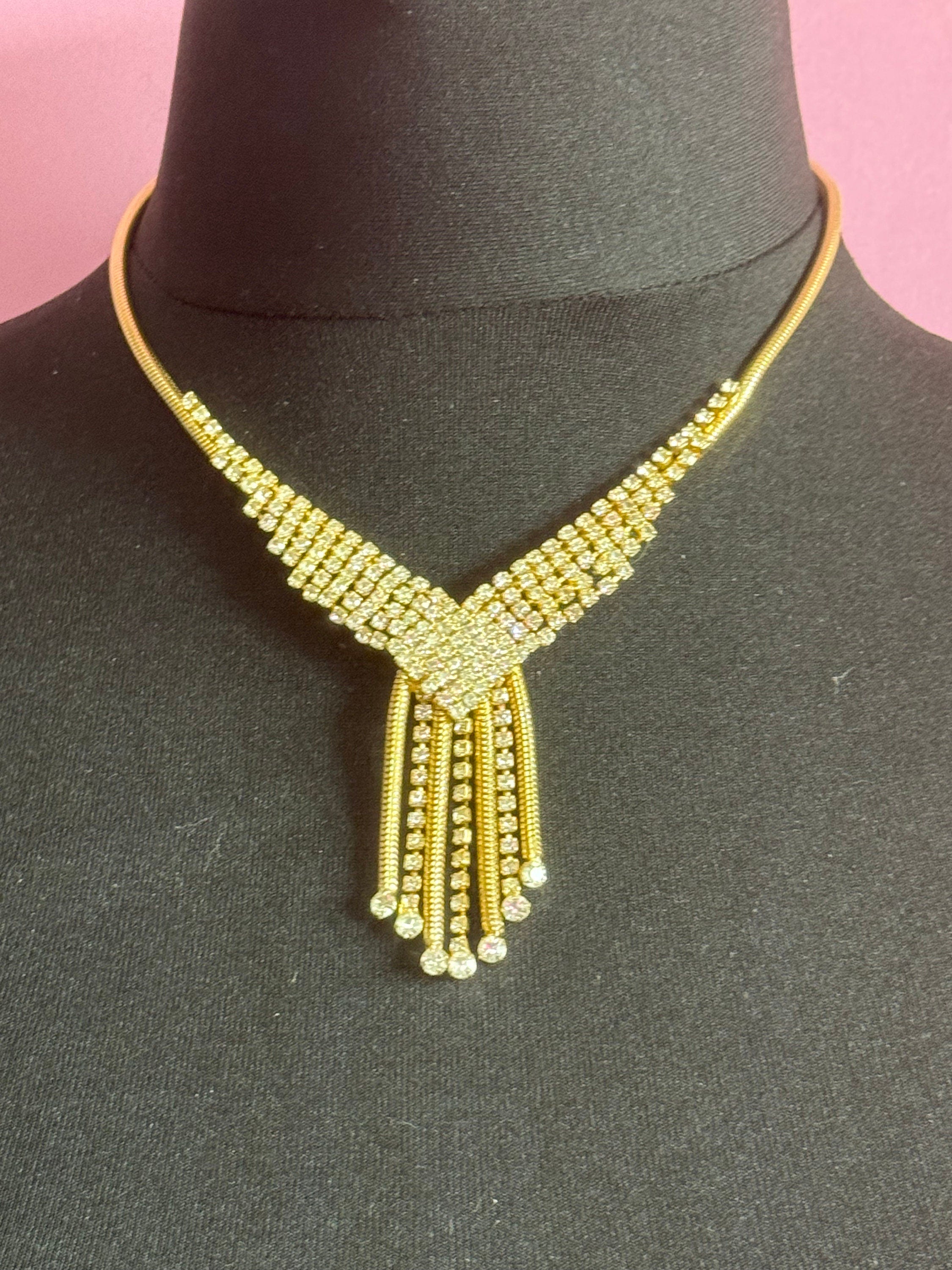 Vintage gold tone mesh & Clear paste diamanté waterfall lariat necklace