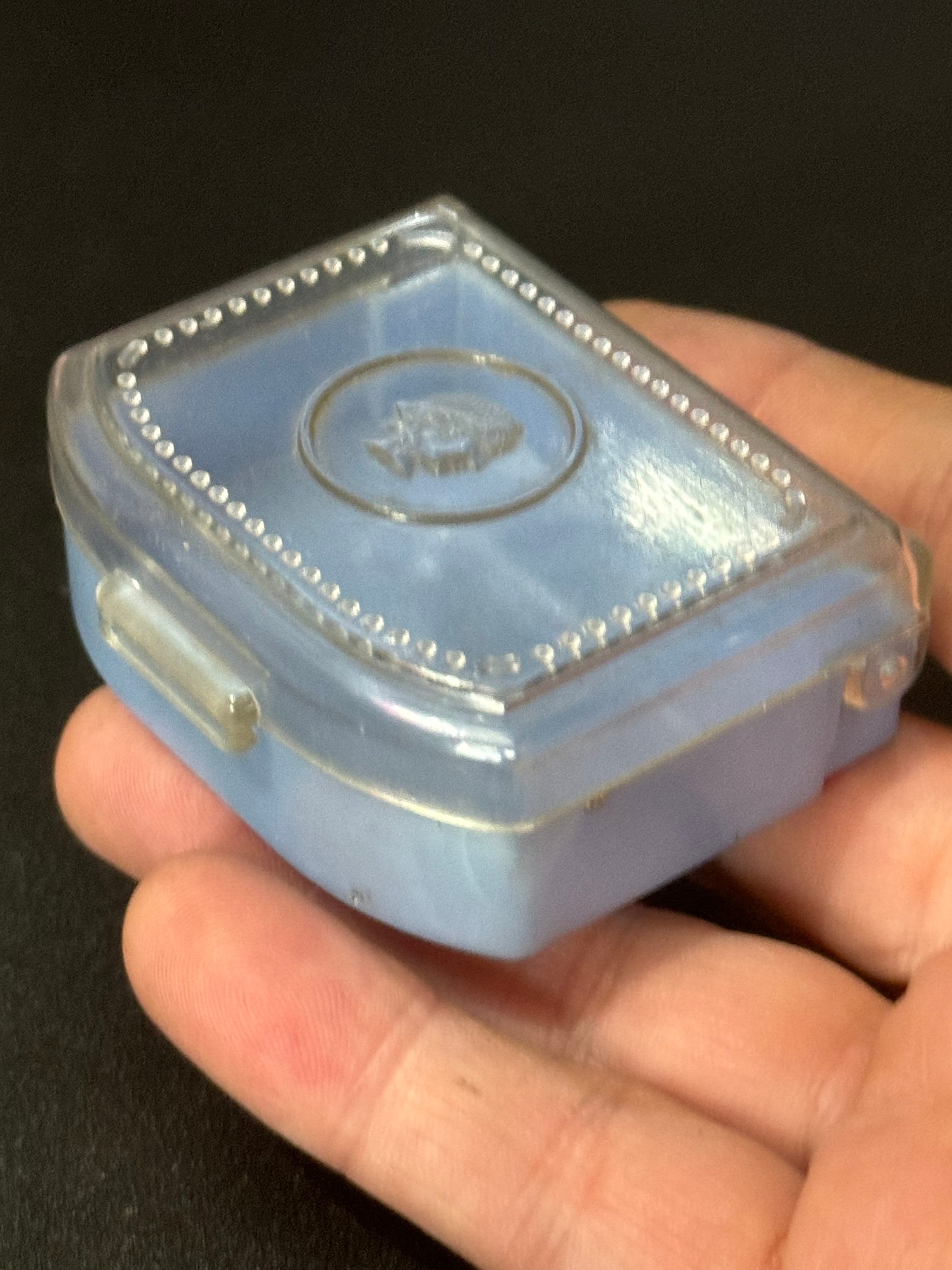 Vintage mid century early plastic blue cameo lady hinged storage box cosmetics
