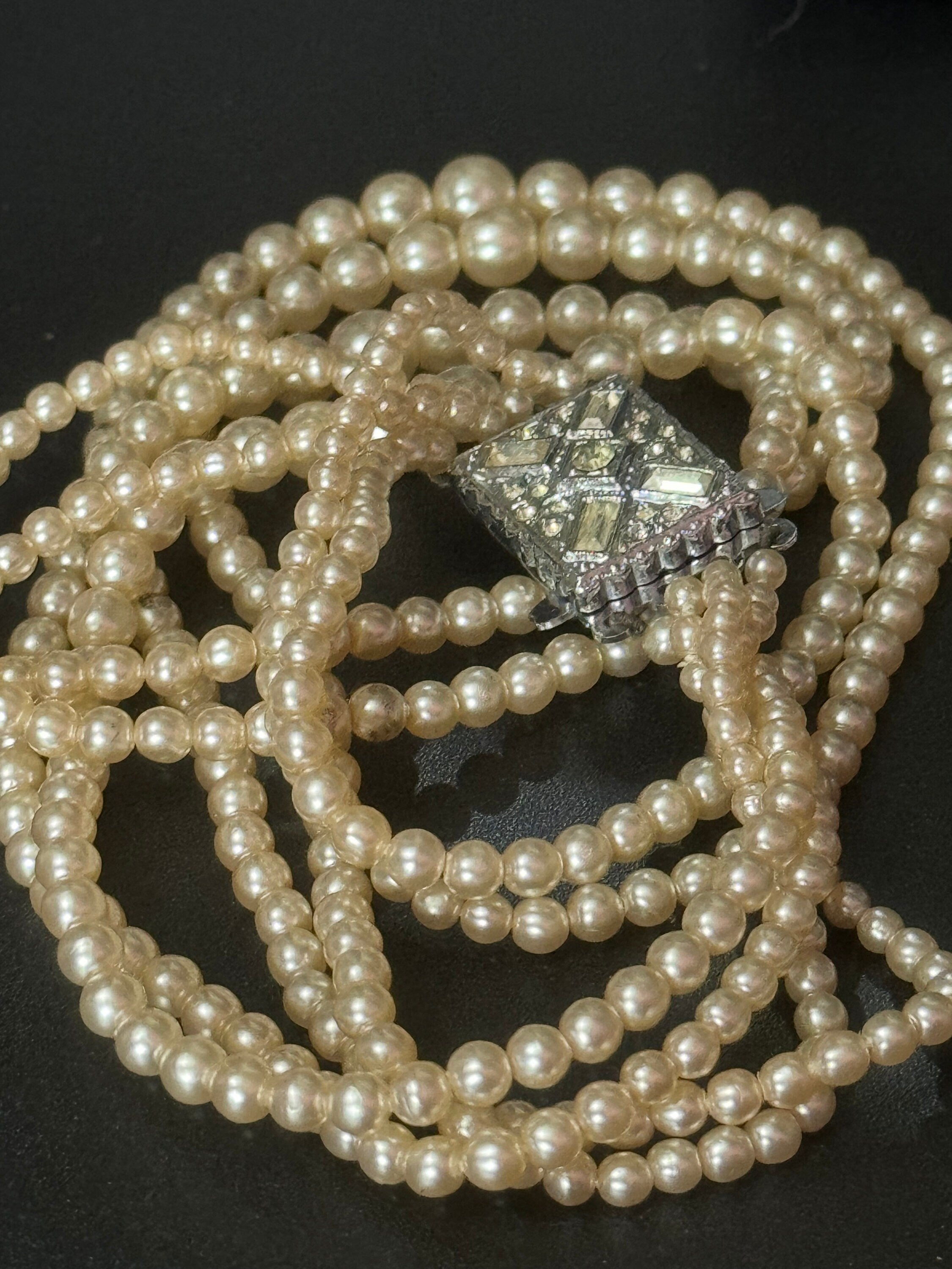Petite 37cm slim neck Vintage 3 strand row faux glass pearl choker necklace