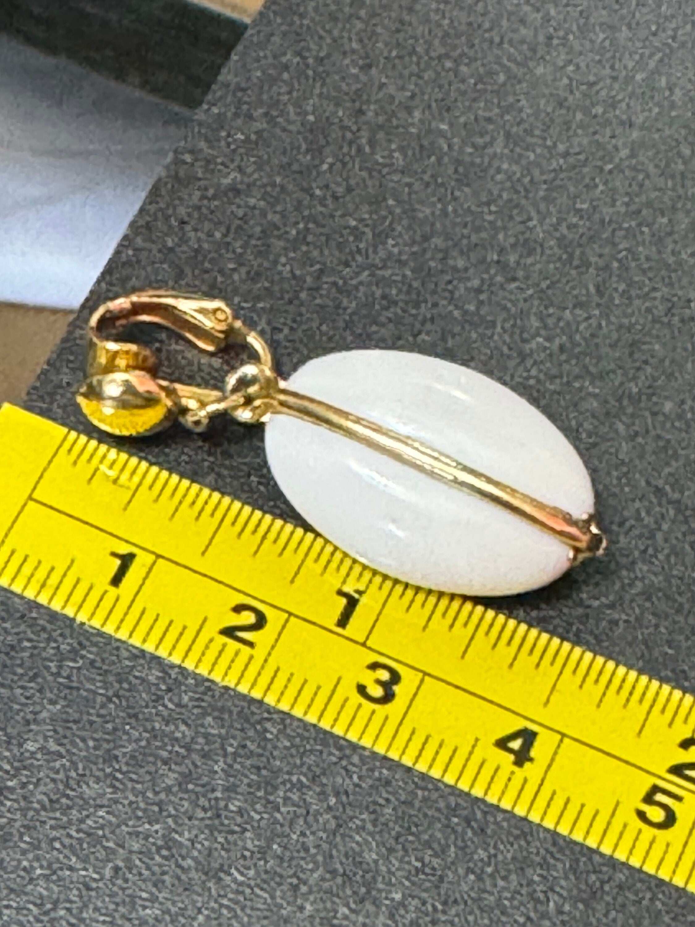 Vintage white milk glass floral oval beaded Clip On drop Earrings 1940s 1950s