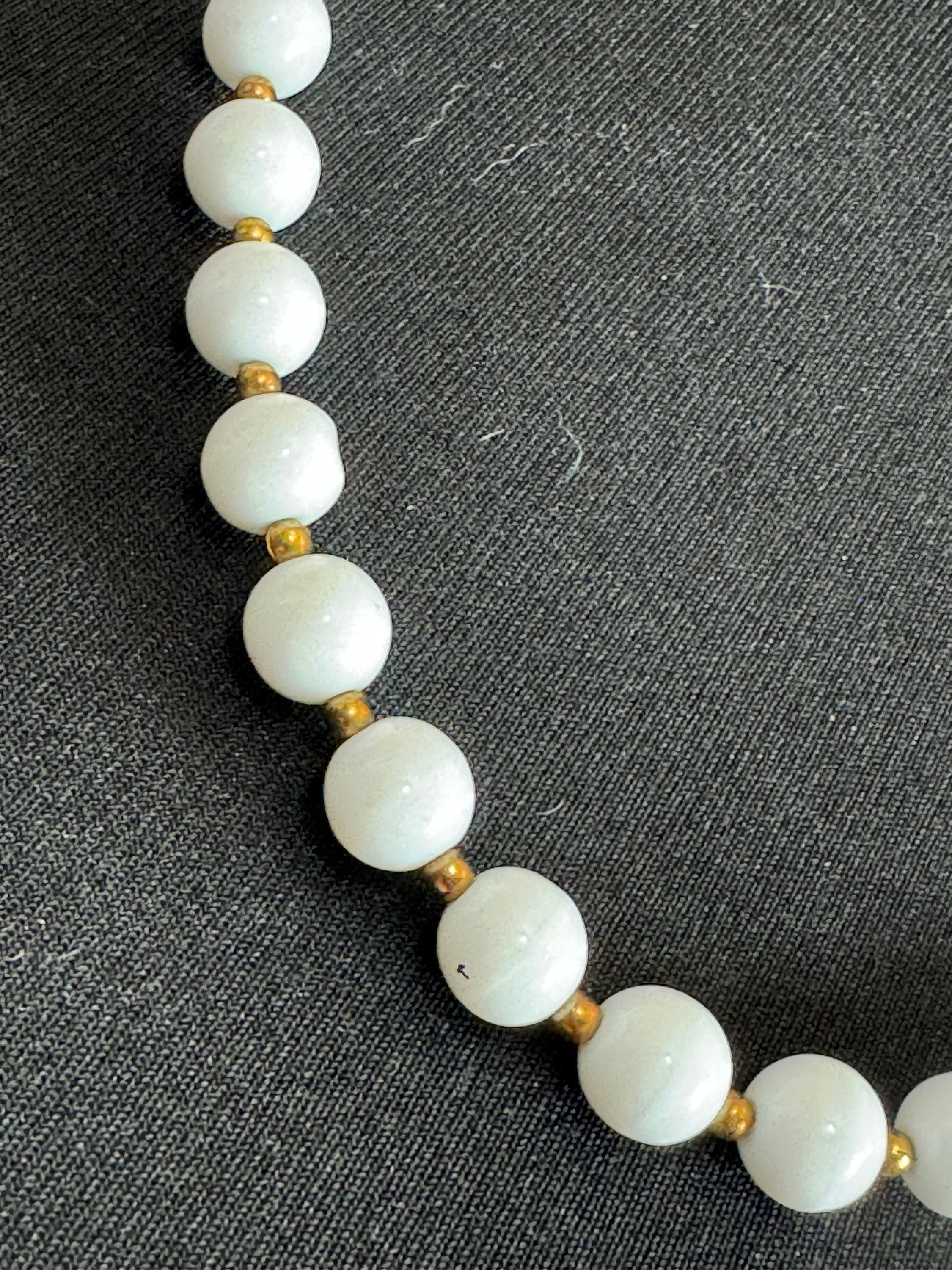 Vintage White milk glass round beaded necklace with small gold spacers 65cm