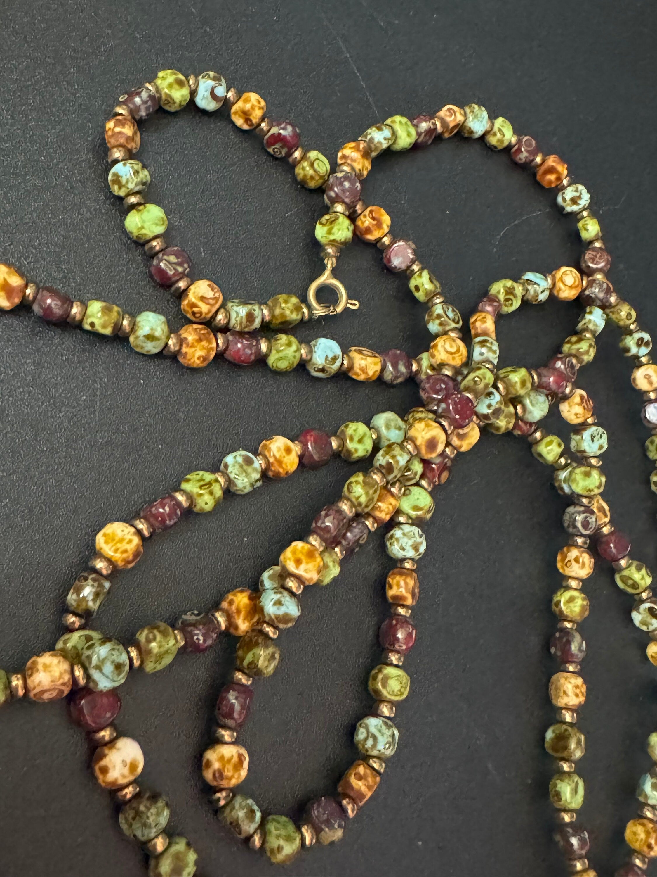 Flapper length 137cm mottled Ceramic faux agate long beaded necklace brown green glass beads