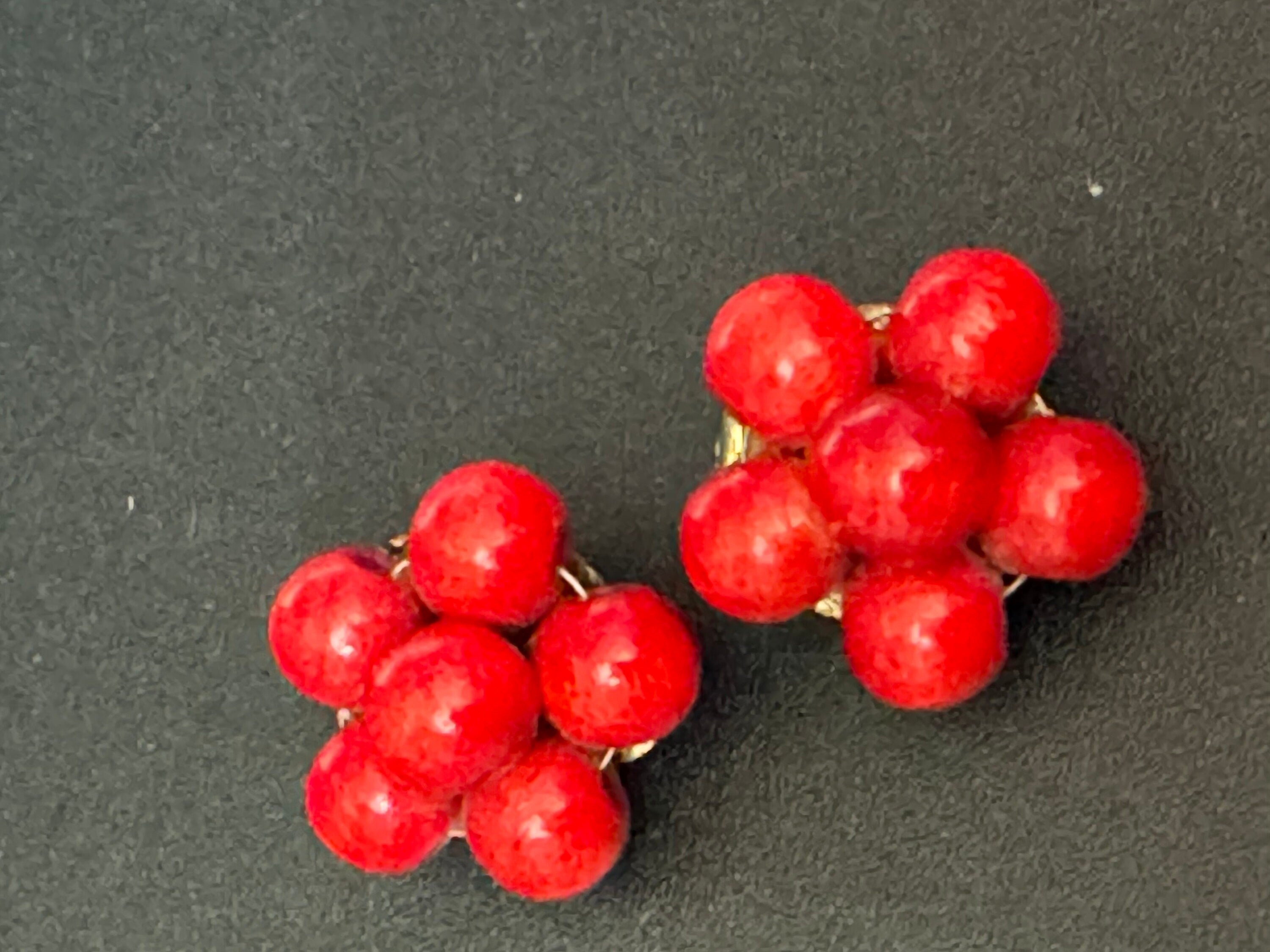 Vintage natural wooden round bright red beaded cluster earrings