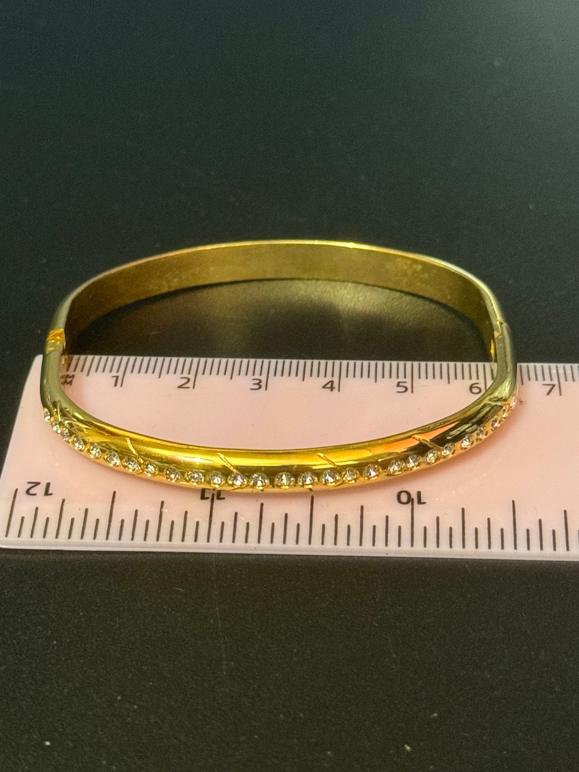 Retro high end squared clear diamanté crystal hinged clamper bangle
