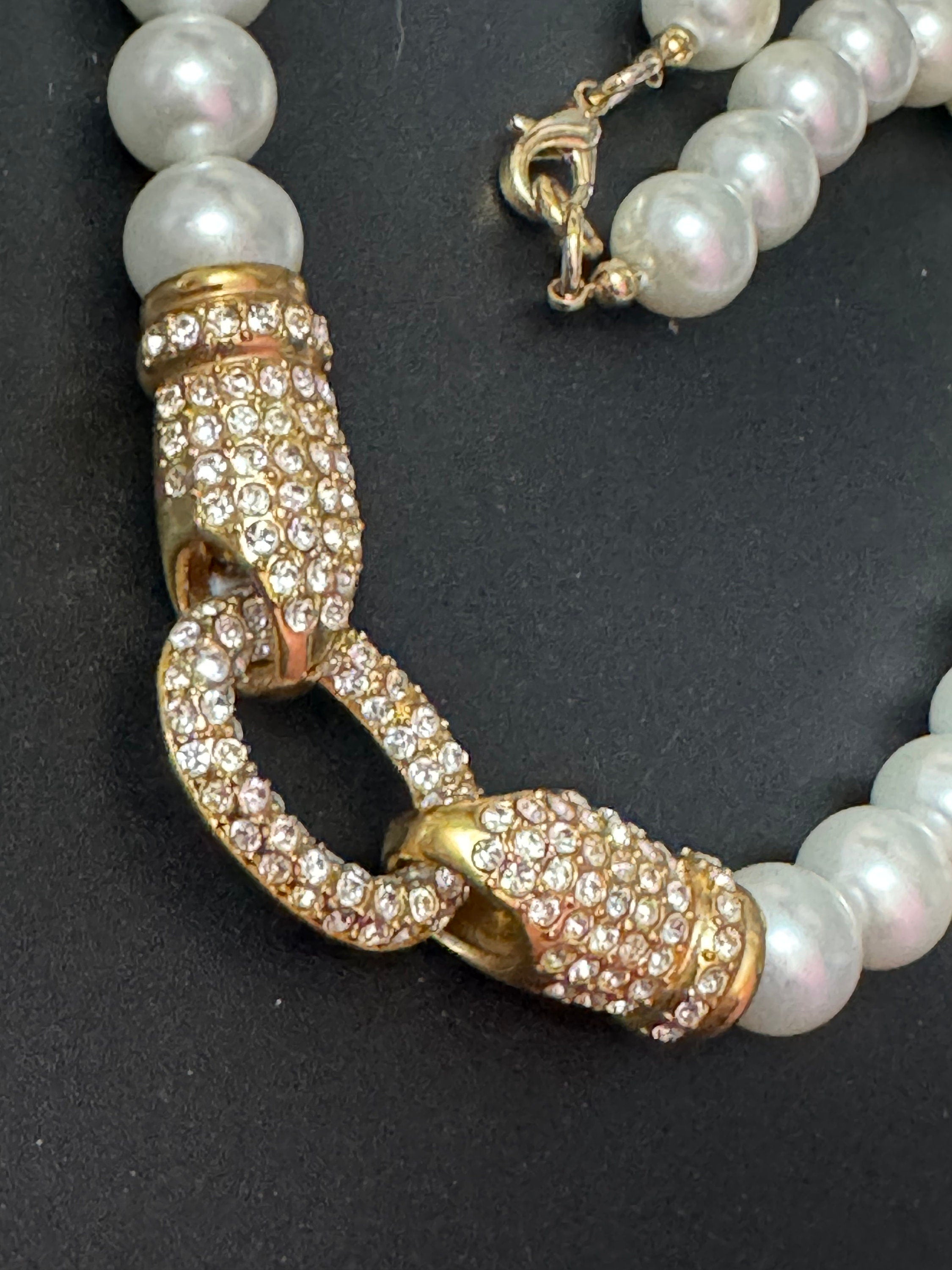 retro chunky faux 1cm glass Pearl necklace with diamanté detail 48cm
