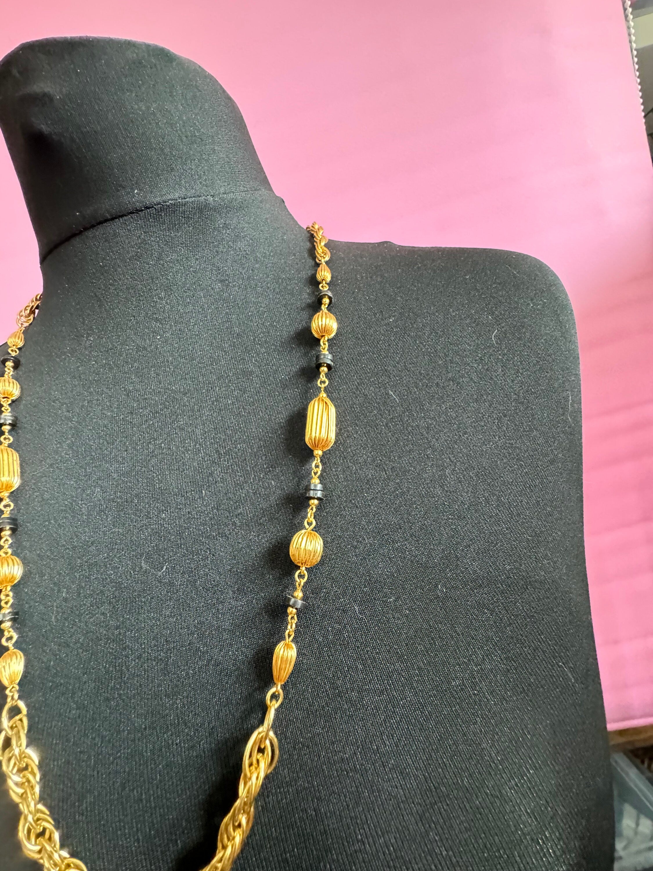 Vintage black beaded station necklace long gold tone rope chain 76cm